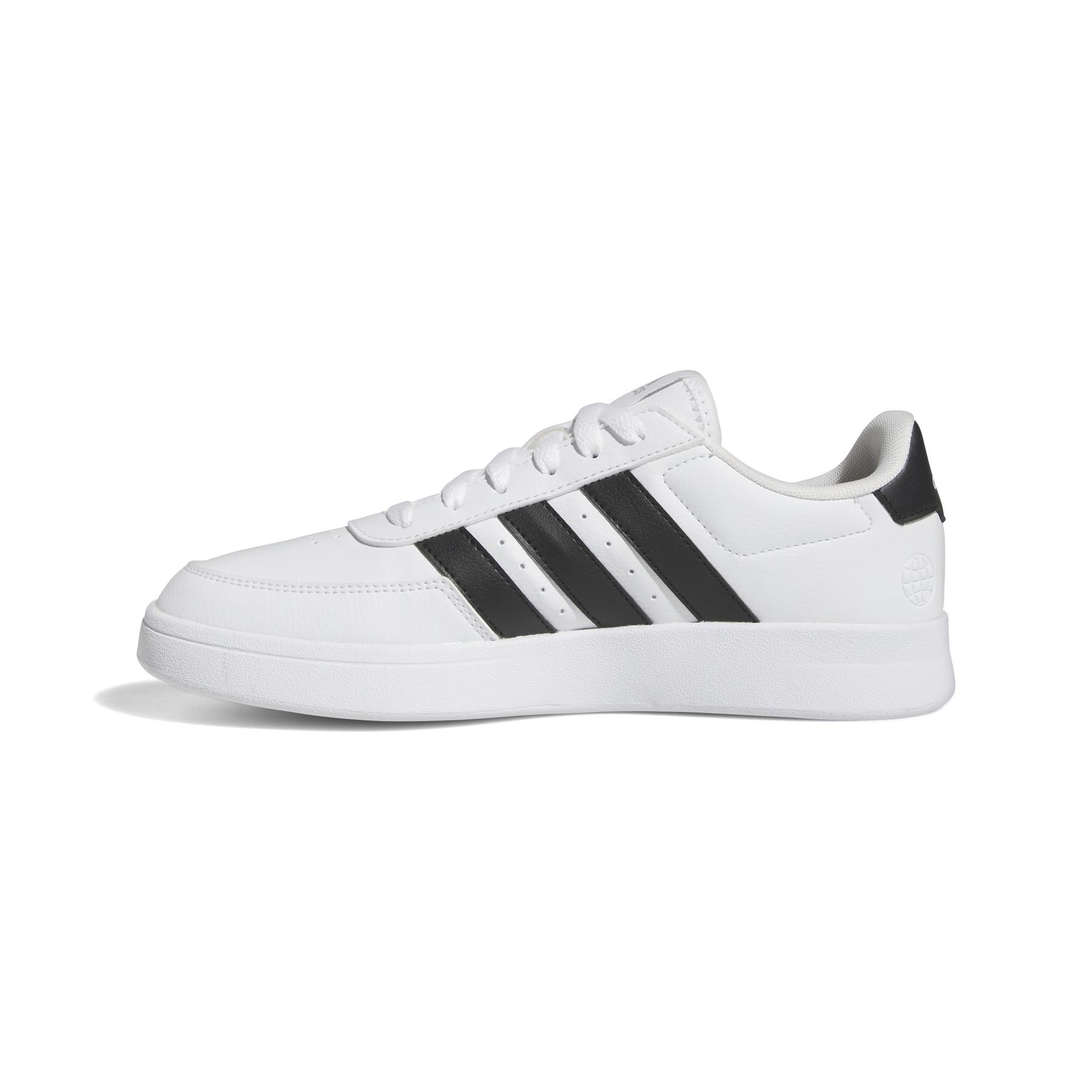 product/a/d/adidas_hp9445_5_footwear_photography_side_medial_center_view_white-nw052424.jpg