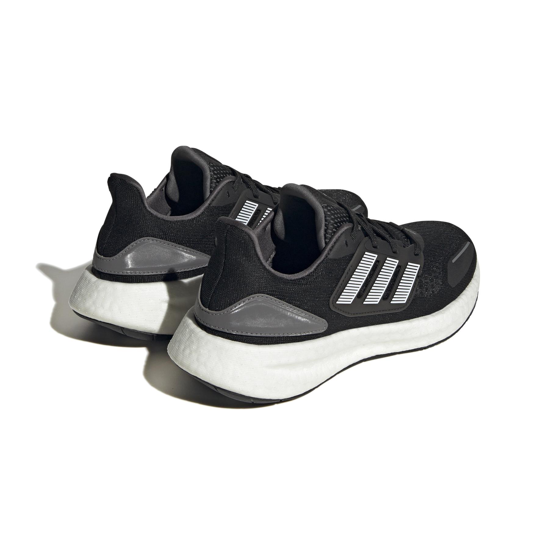 product/a/d/adidas_hq3980_7_footwear_photography_back_lateral_top_view_white_000.jpg