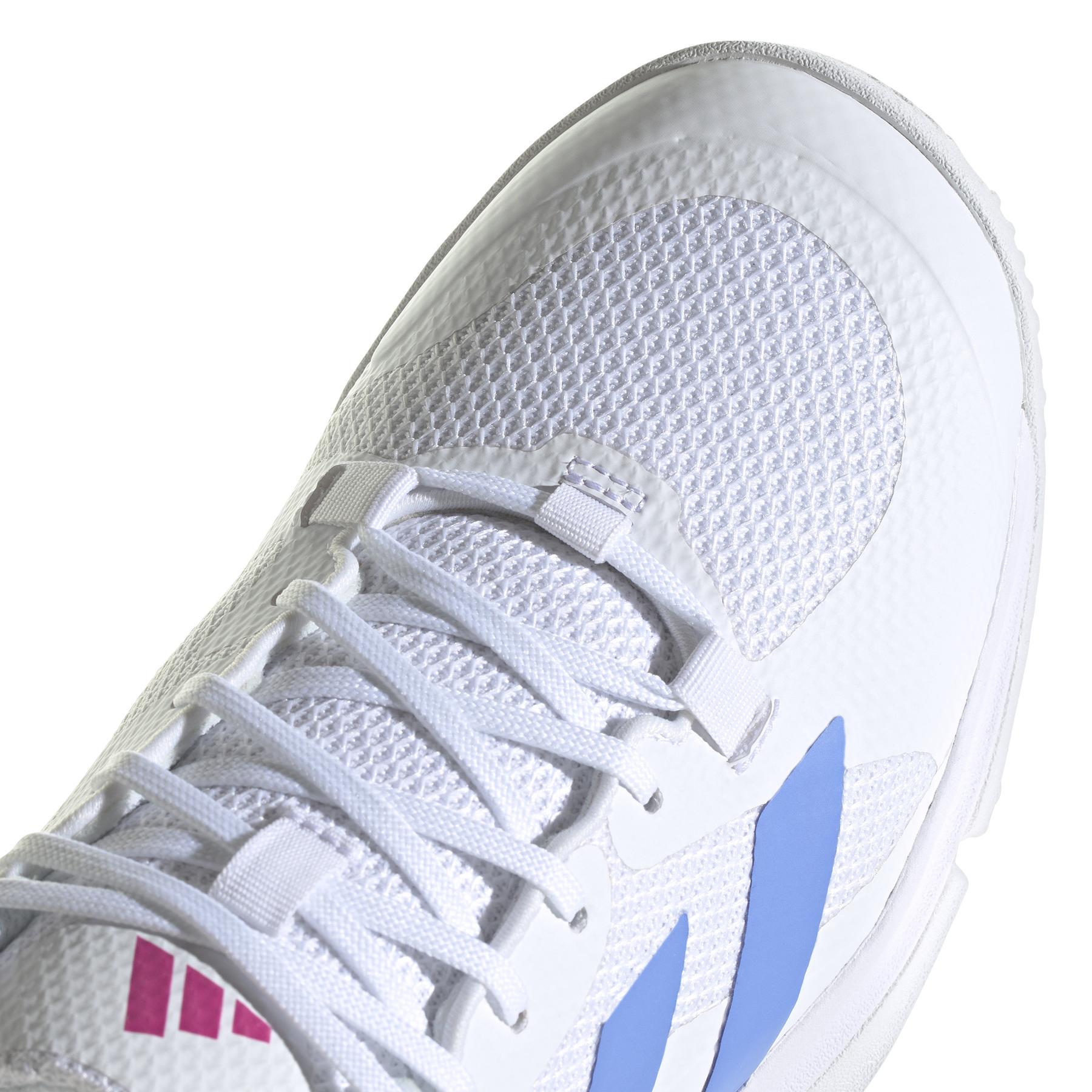 product/a/d/adidas_hr1234_8_footwear_photography_detail_view_1_white.jpg