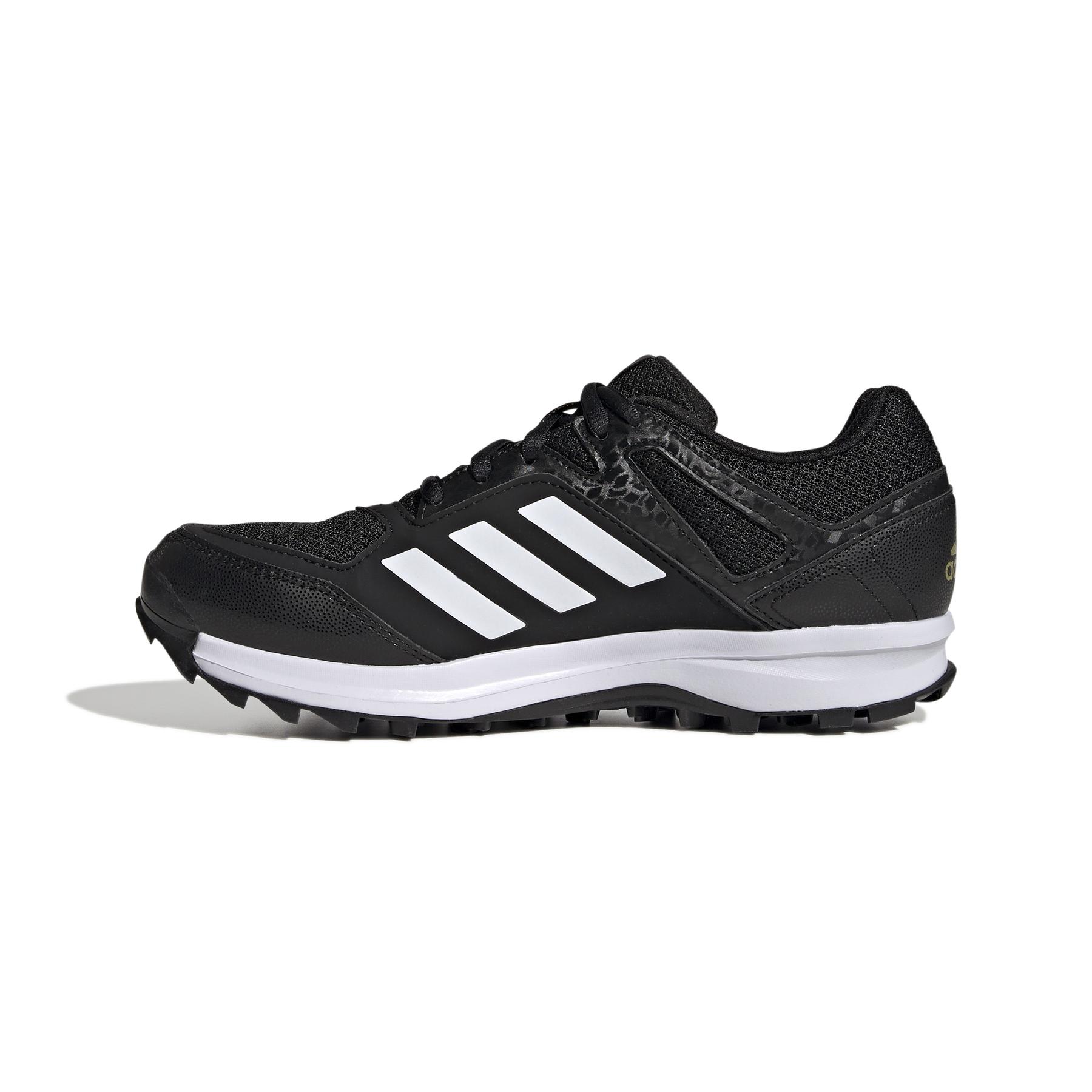 product/a/d/adidas_hr1849_5_footwear_photography_side_medial_center_view_white.jpg