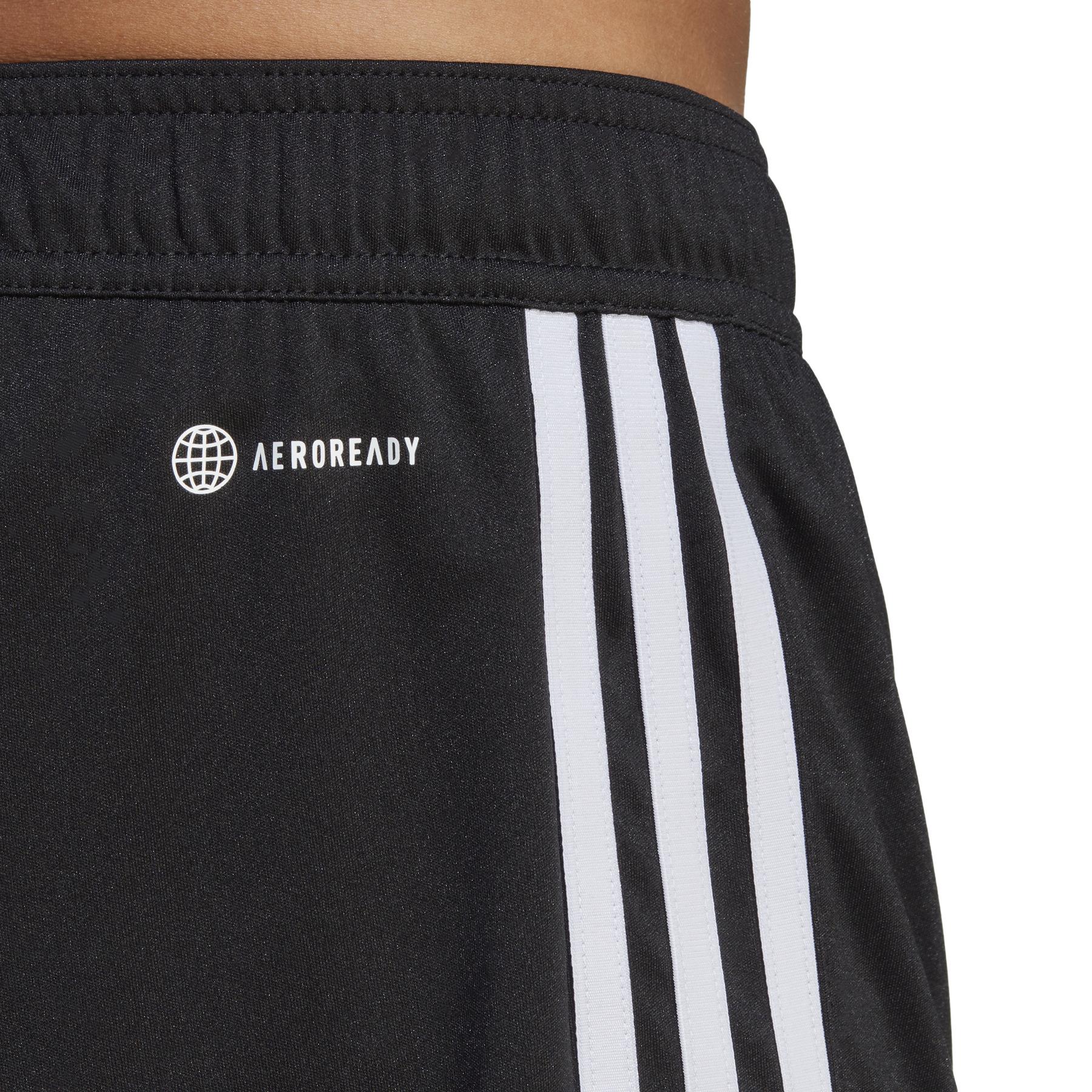 product/a/d/adidas_ht6129_9_apparel_on_model_detail_view_2_white-nw032624.jpg