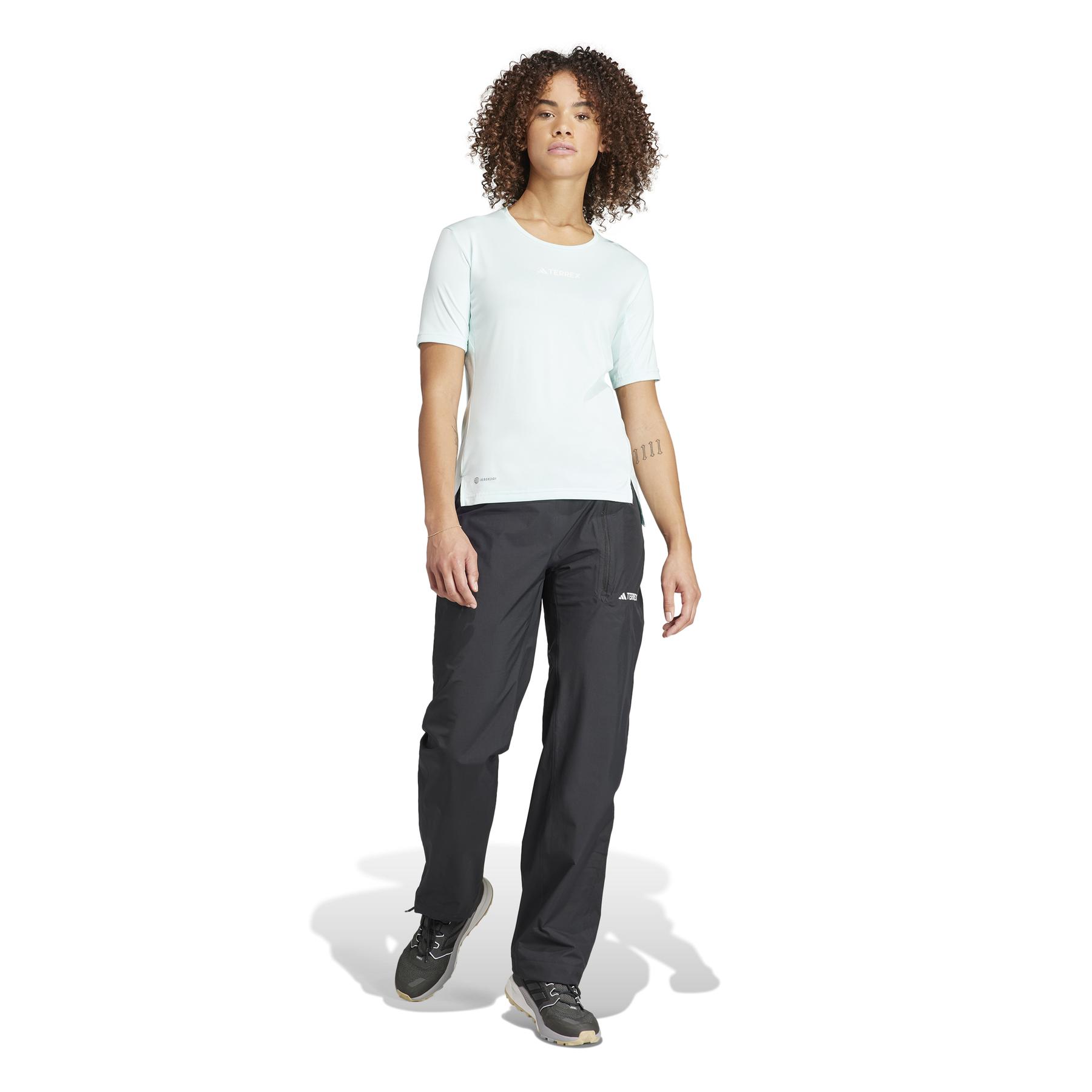 product/a/d/adidas_ib1117_7_apparel_on_model_standard_outfit_view_white.jpg