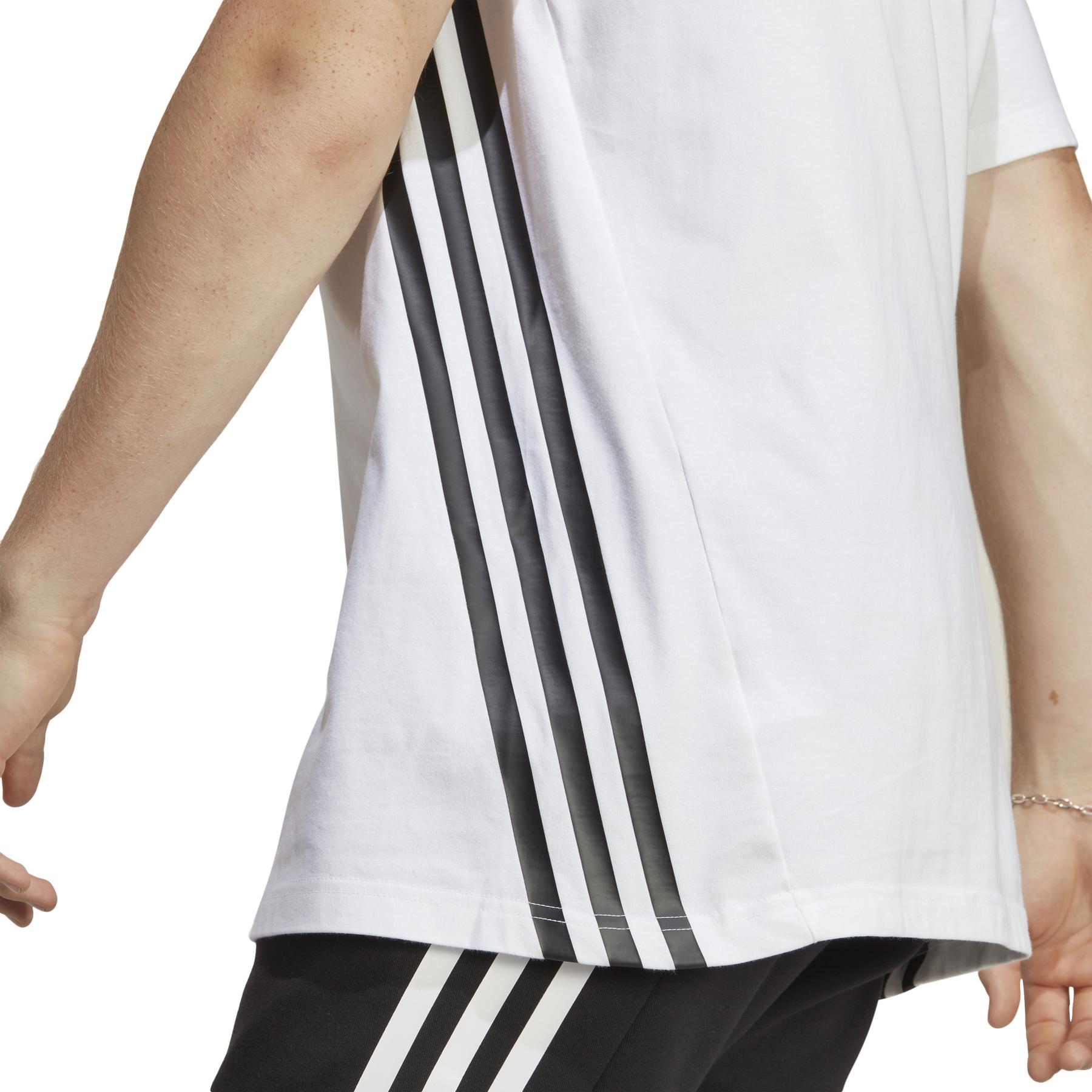 product/a/d/adidas_ic8245_9_apparel_on_model_detail_view_2_white.jpg