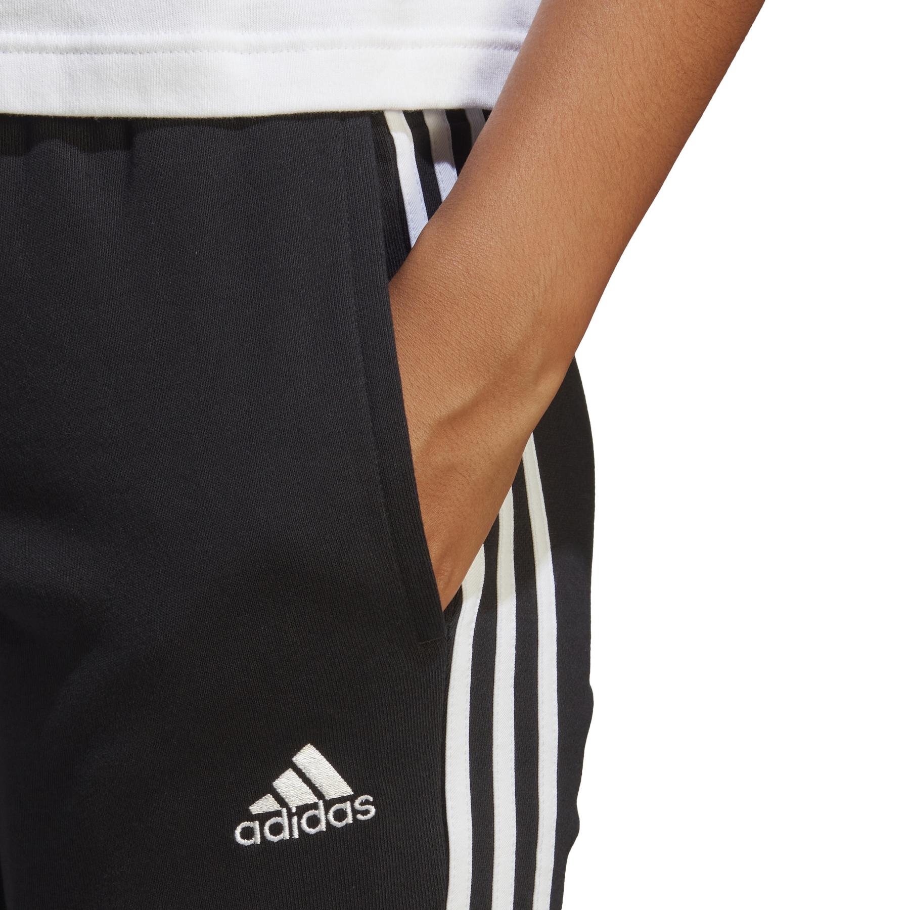product/a/d/adidas_ic8770_7_apparel_on_model_detail_view_1_white-nw052224.jpg