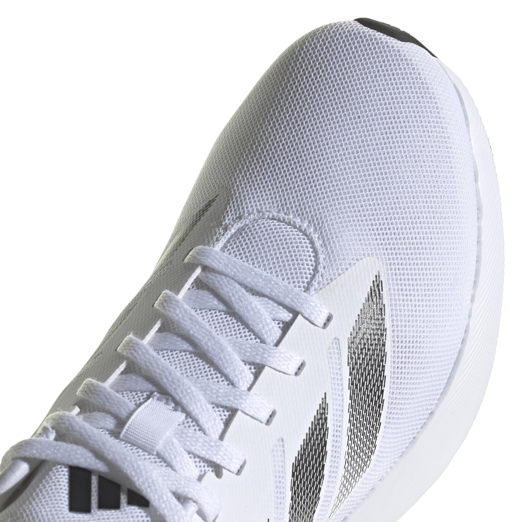 product/a/d/adidas_id2702_9_footwear_photography_detail_view_2_white-nw052424.jpg