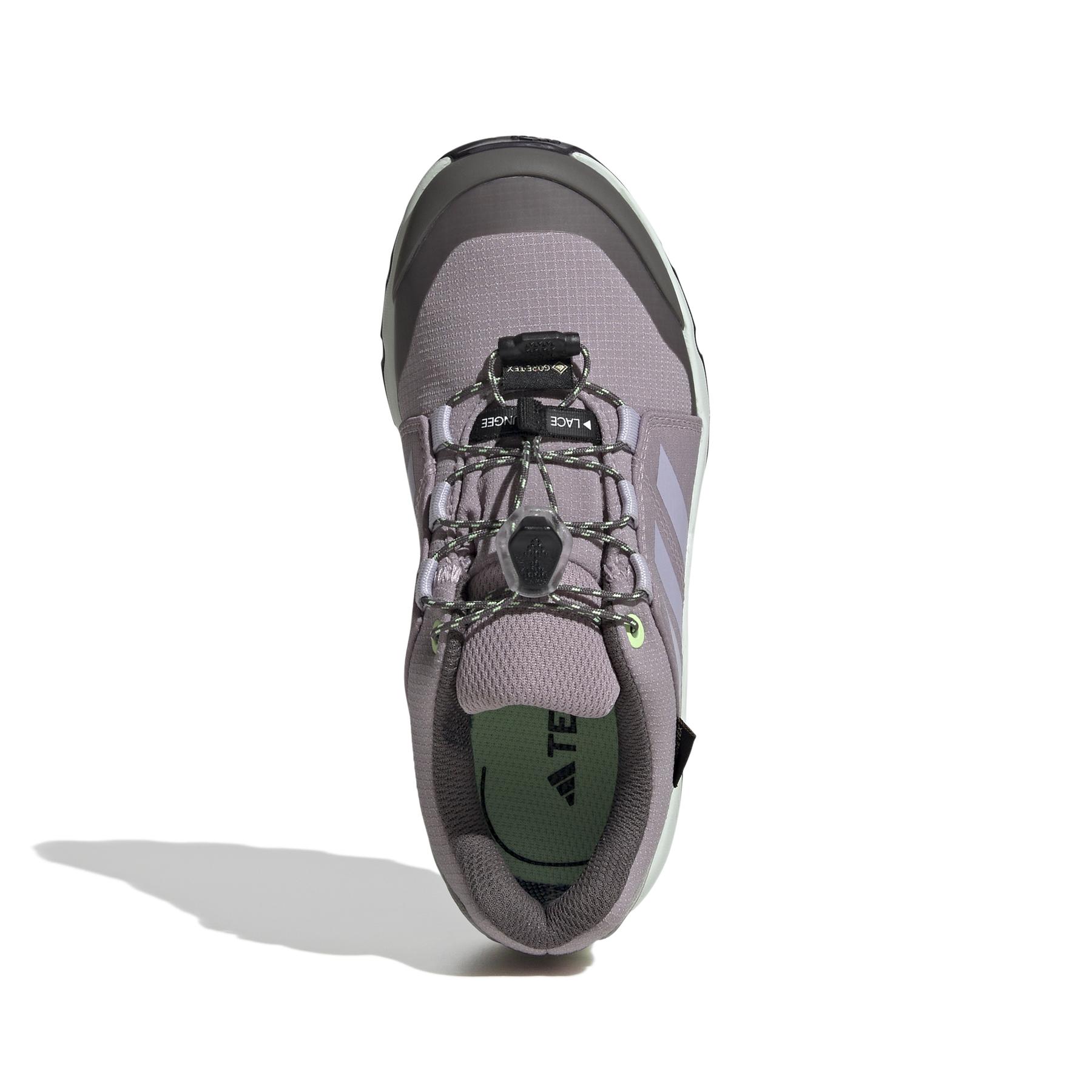 product/a/d/adidas_id3329_3_footwear_photography_top_portrait_view_white.jpg