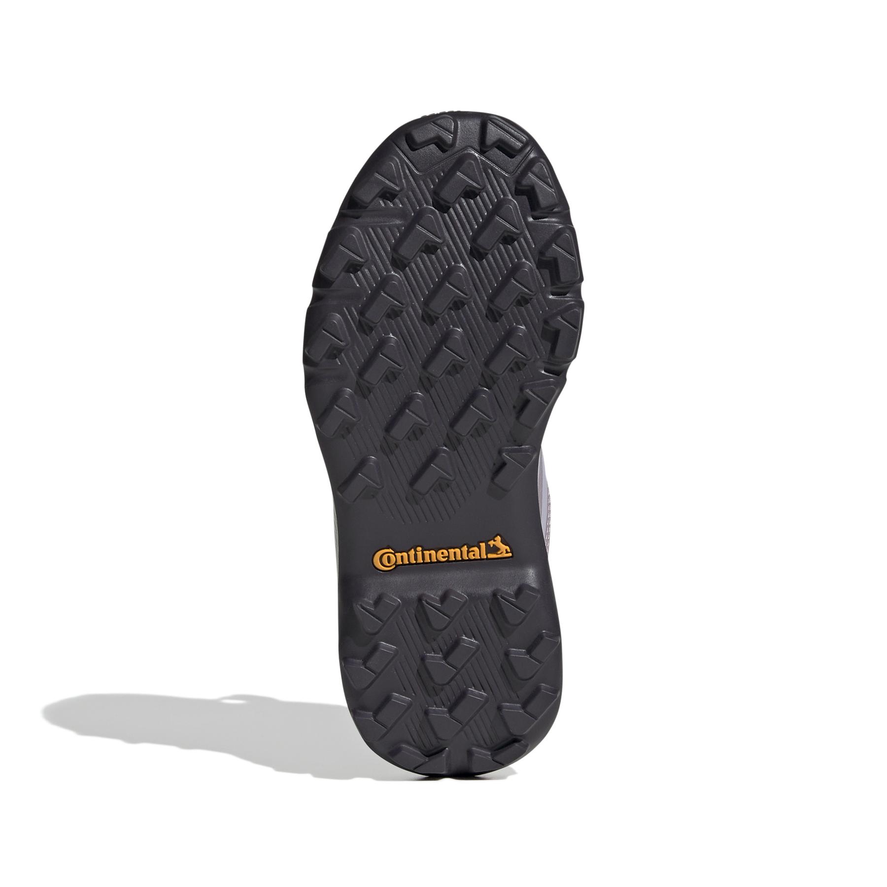product/a/d/adidas_id3329_4_footwear_photography_bottom_view_white.jpg