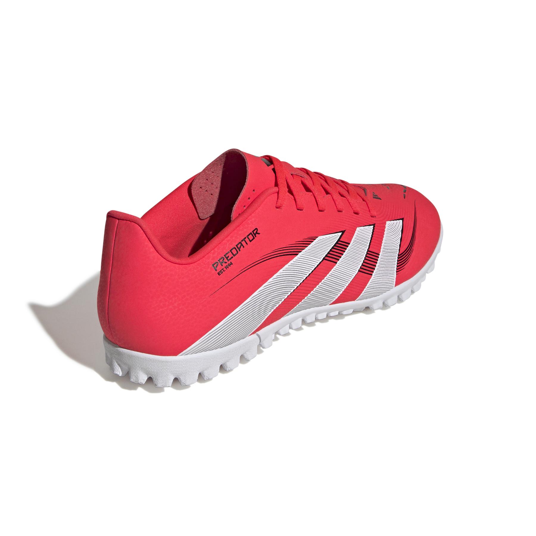 product/a/d/adidas_id3784_6_footwear_photography_back_lateral_top_view_white.jpg