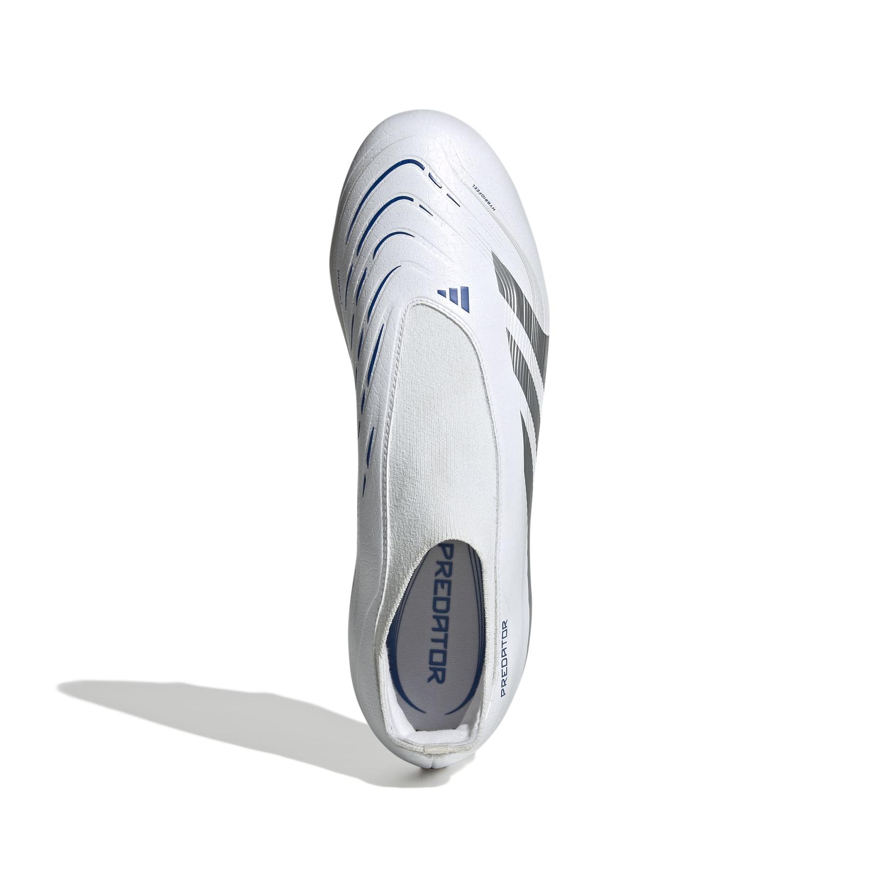 product/a/d/adidas_id3860_2_footwear_photography_top_portrait_view_white-nw091625.jpg