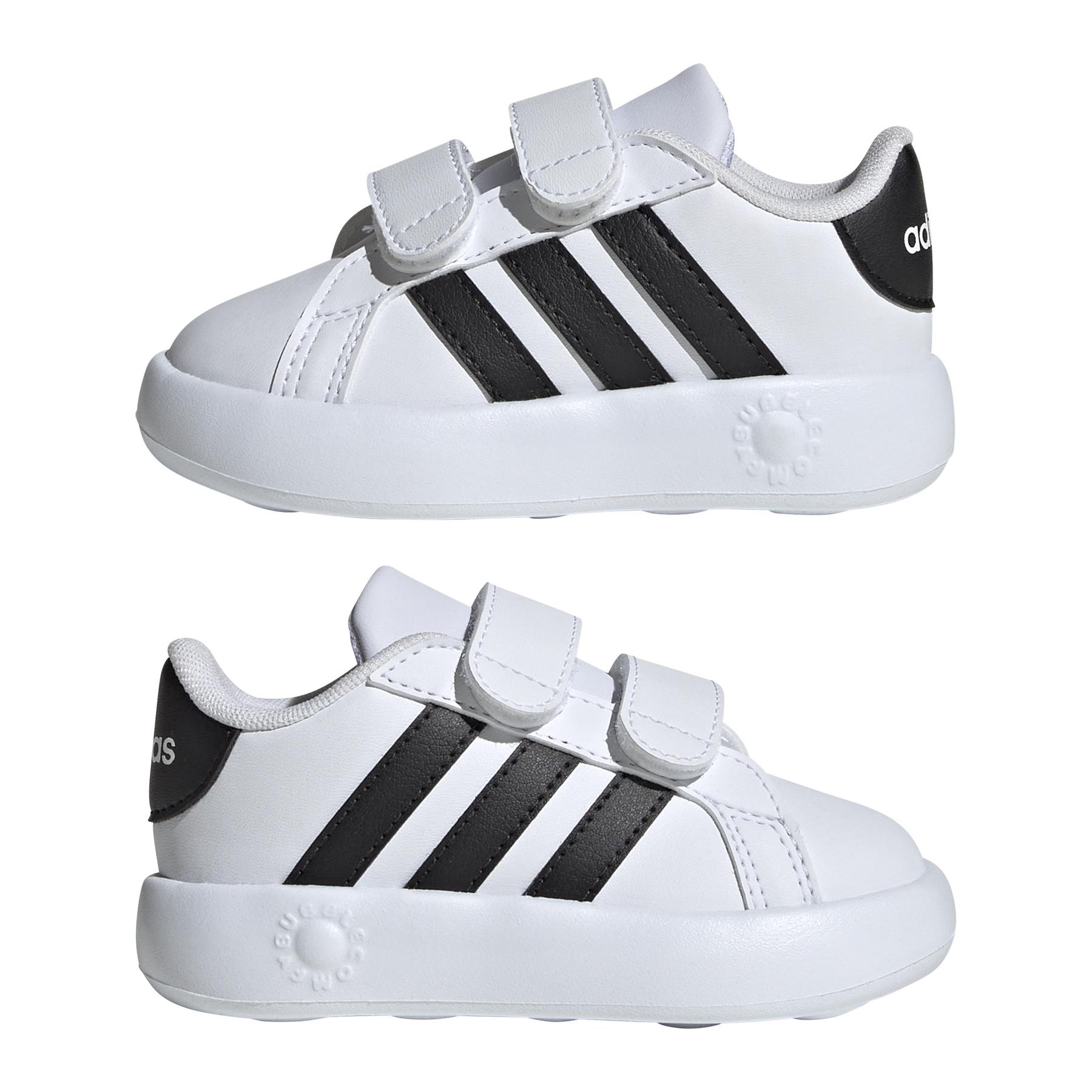 product/a/d/adidas_id5271_10_footwear_photography_mirrored_pair_view_white.jpg