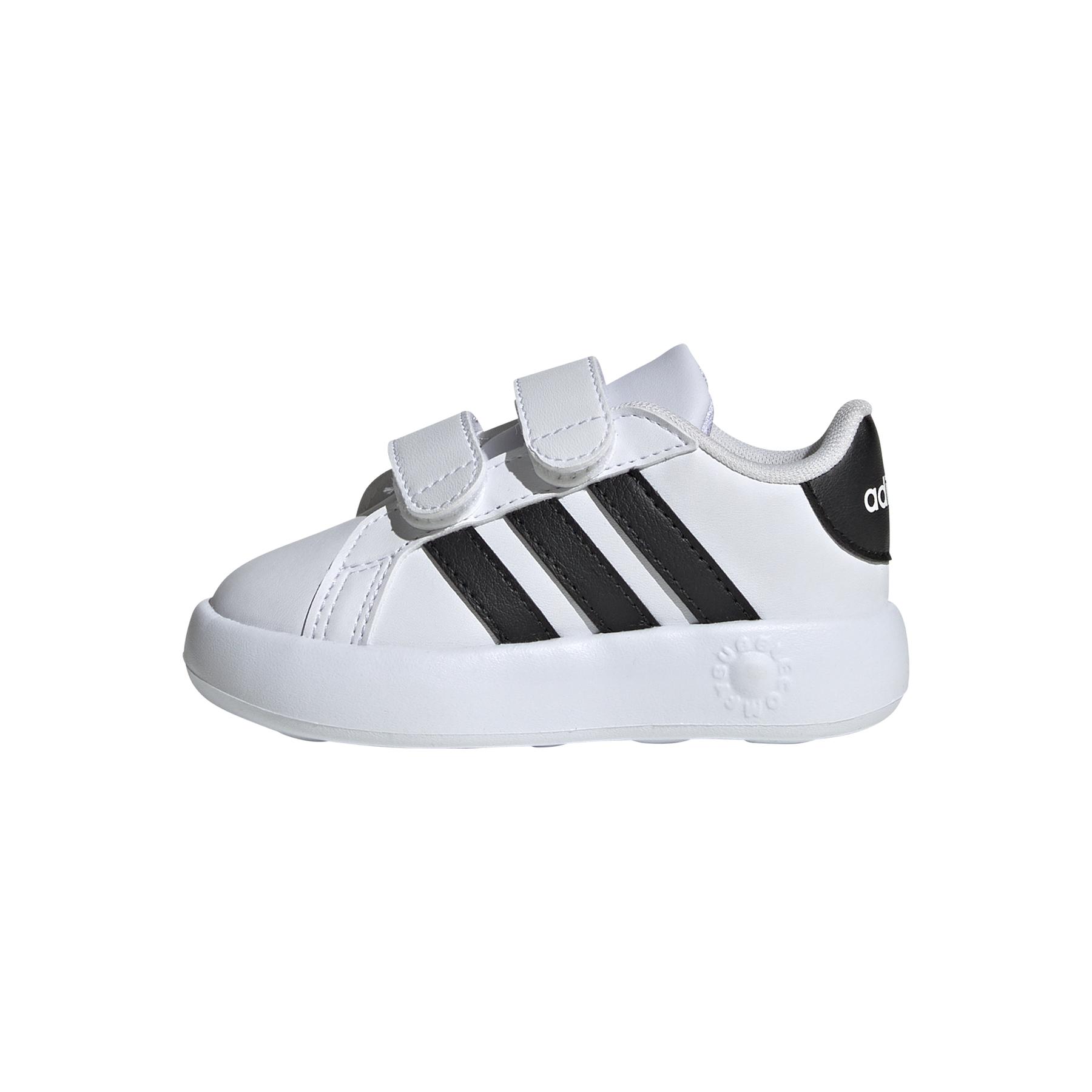 product/a/d/adidas_id5271_12_footwear_photography_left_side_center_lateral_view_white.jpg