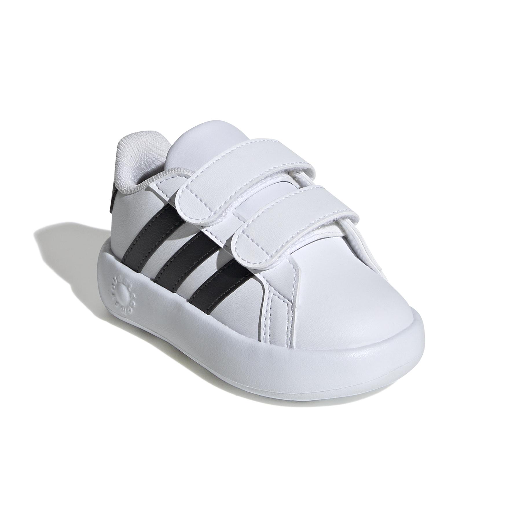 product/a/d/adidas_id5271_6_footwear_photography_front_lateral_top_view_white.jpg