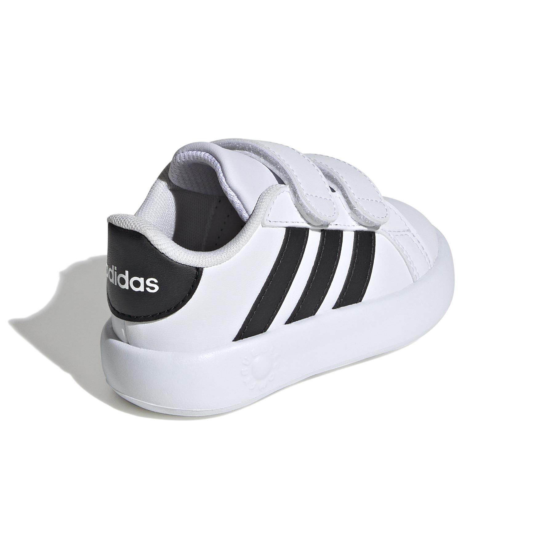 product/a/d/adidas_id5271_7_footwear_photography_back_lateral_top_view_white.jpg