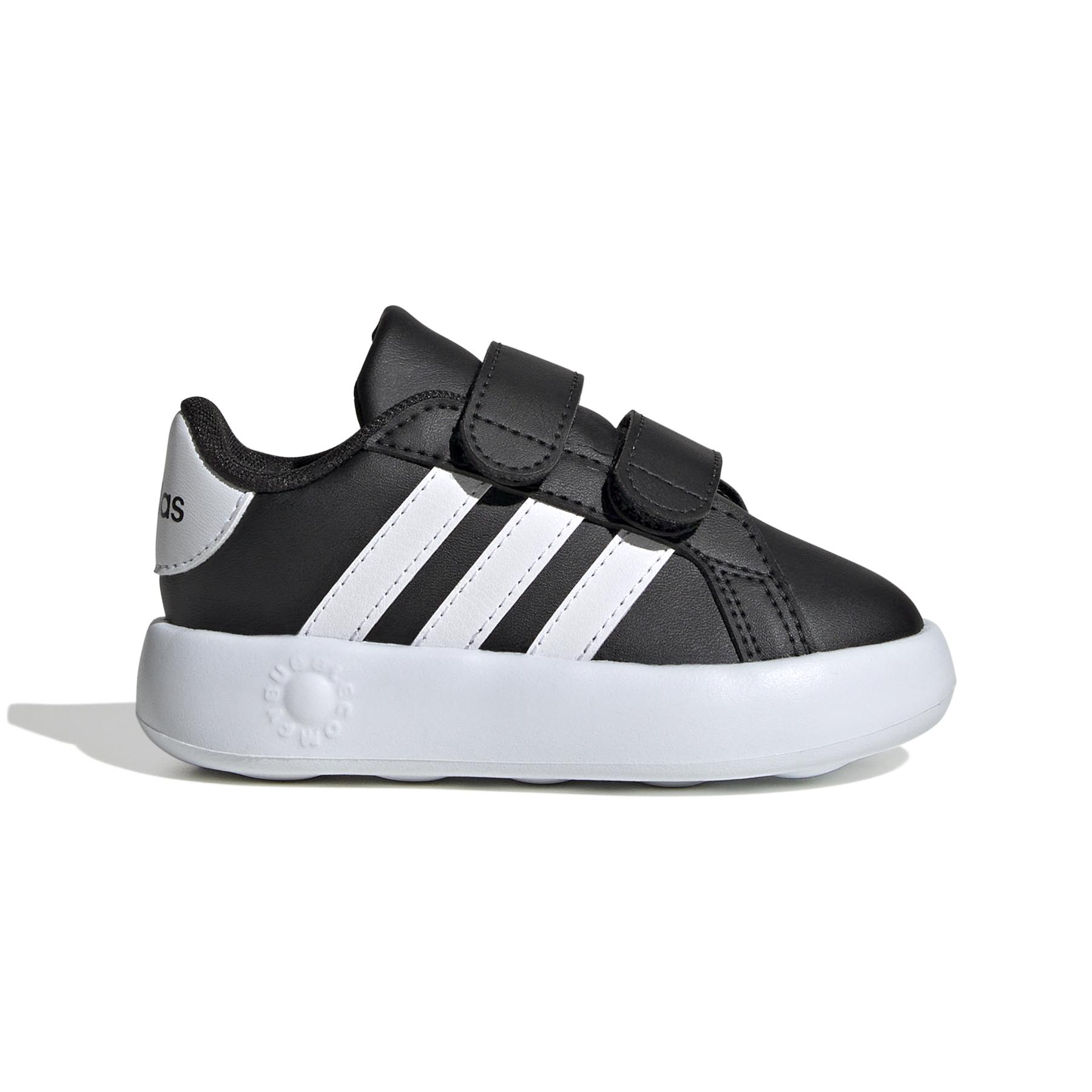 product/a/d/adidas_id5272_1_footwear_photography_side_lateral_center_view_white.jpg