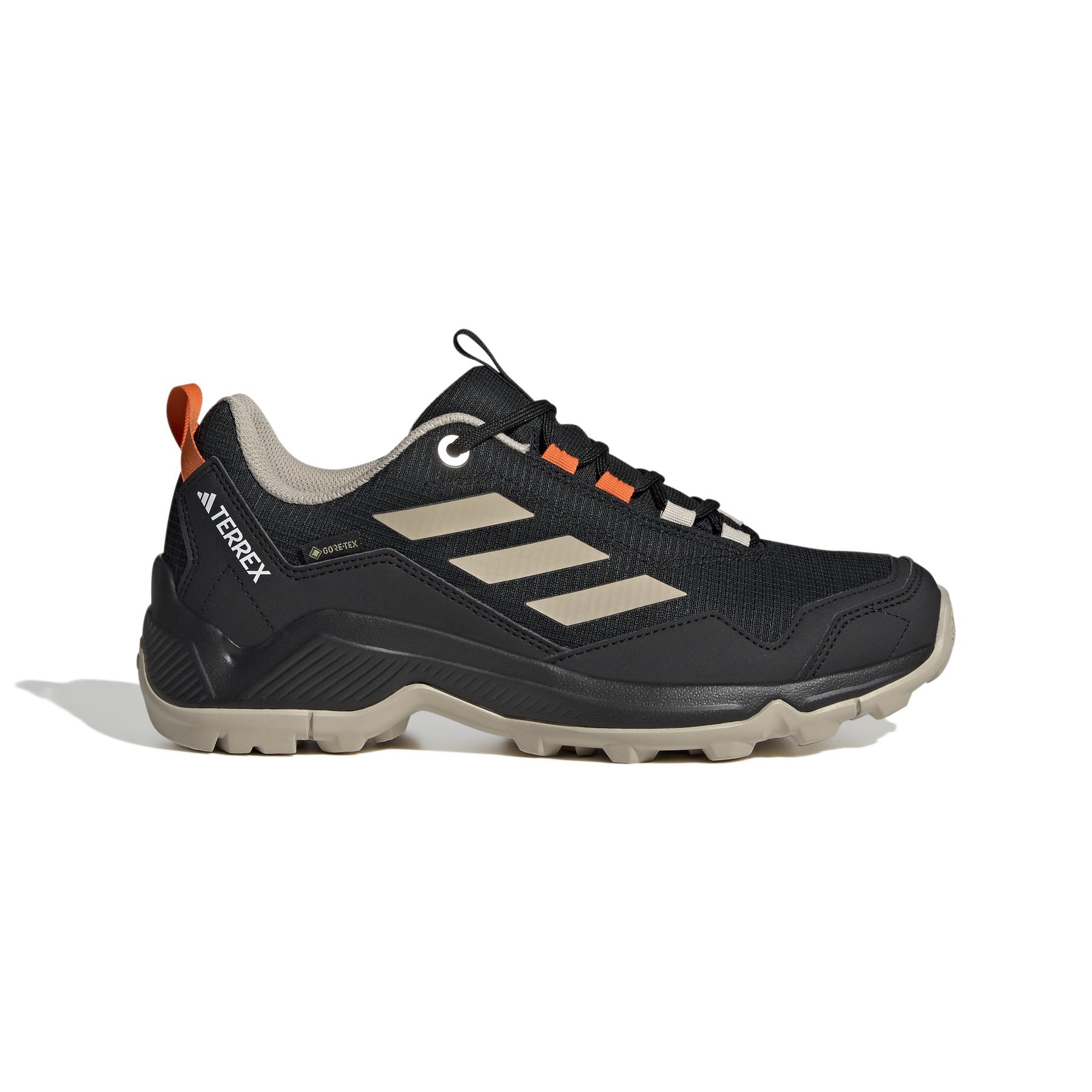 product/a/d/adidas_id7851_1_footwear_photography_side_lateral_center_view_white.jpg