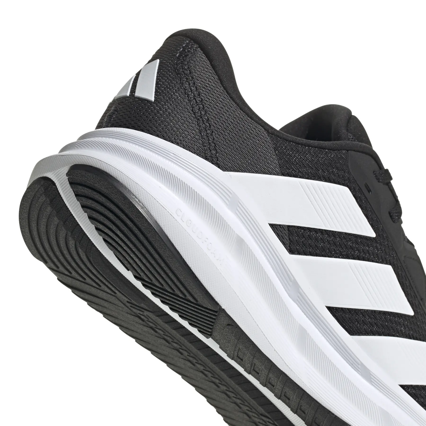 product/a/d/adidas_id8760_9_footwear_photography_detail_view_2_white.jpg