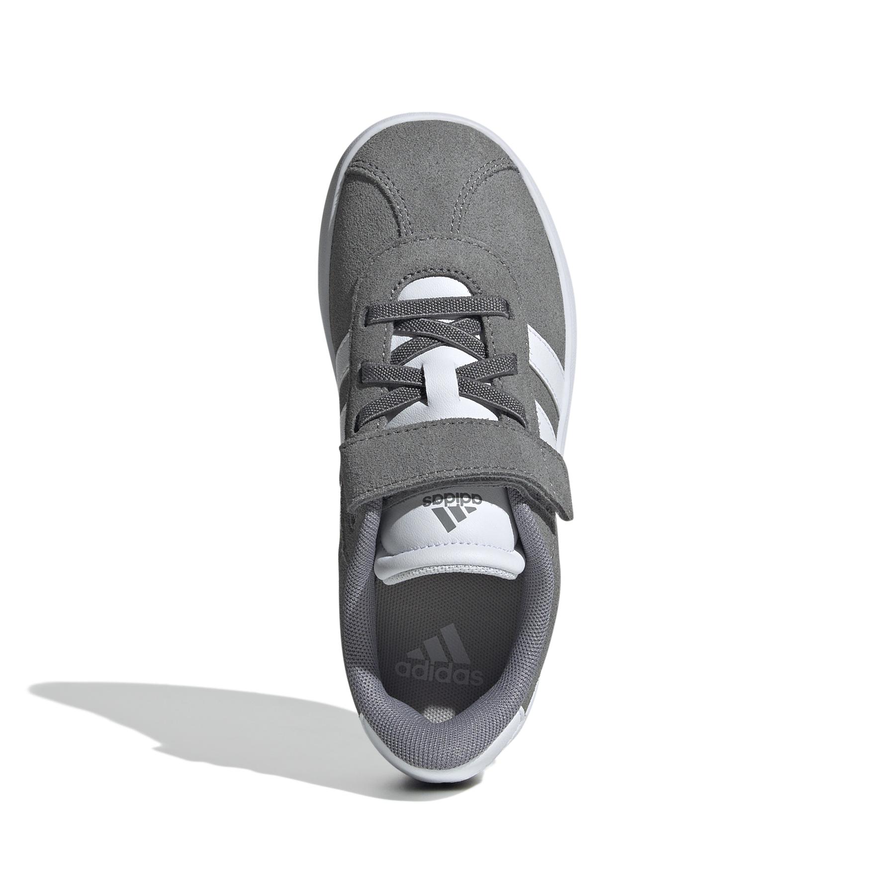 product/a/d/adidas_id9149_3_footwear_photography_top_portrait_view_white.jpg