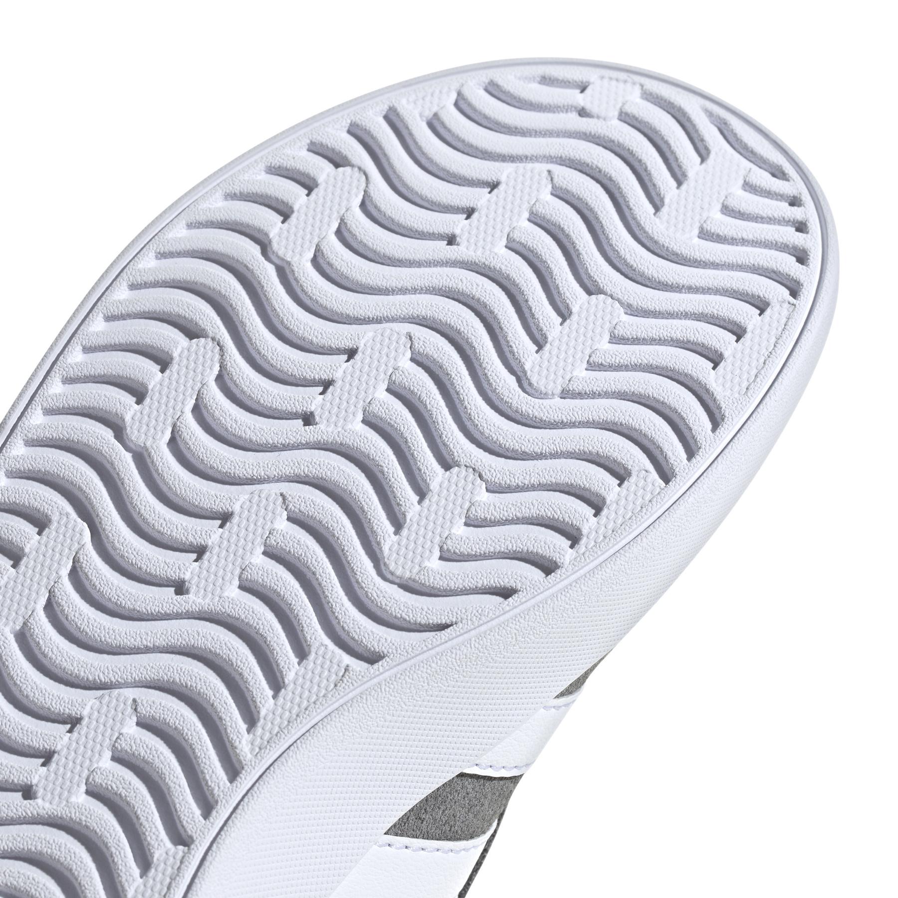 product/a/d/adidas_id9149_8_footwear_photography_detail_view_1_white.jpg