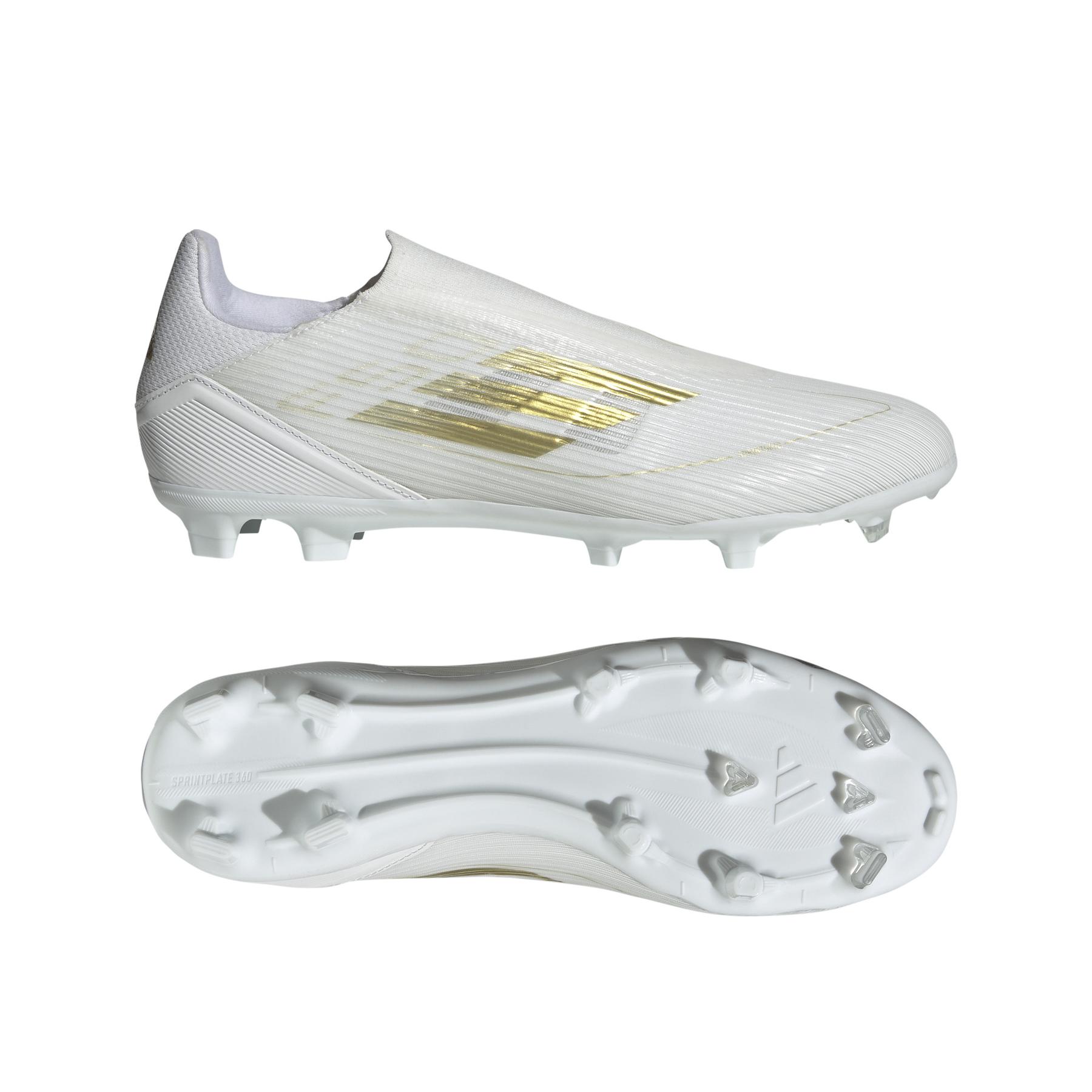product/a/d/adidas_ie0608_11_footwear_photography_side_lateral_bottom_view_white.jpg
