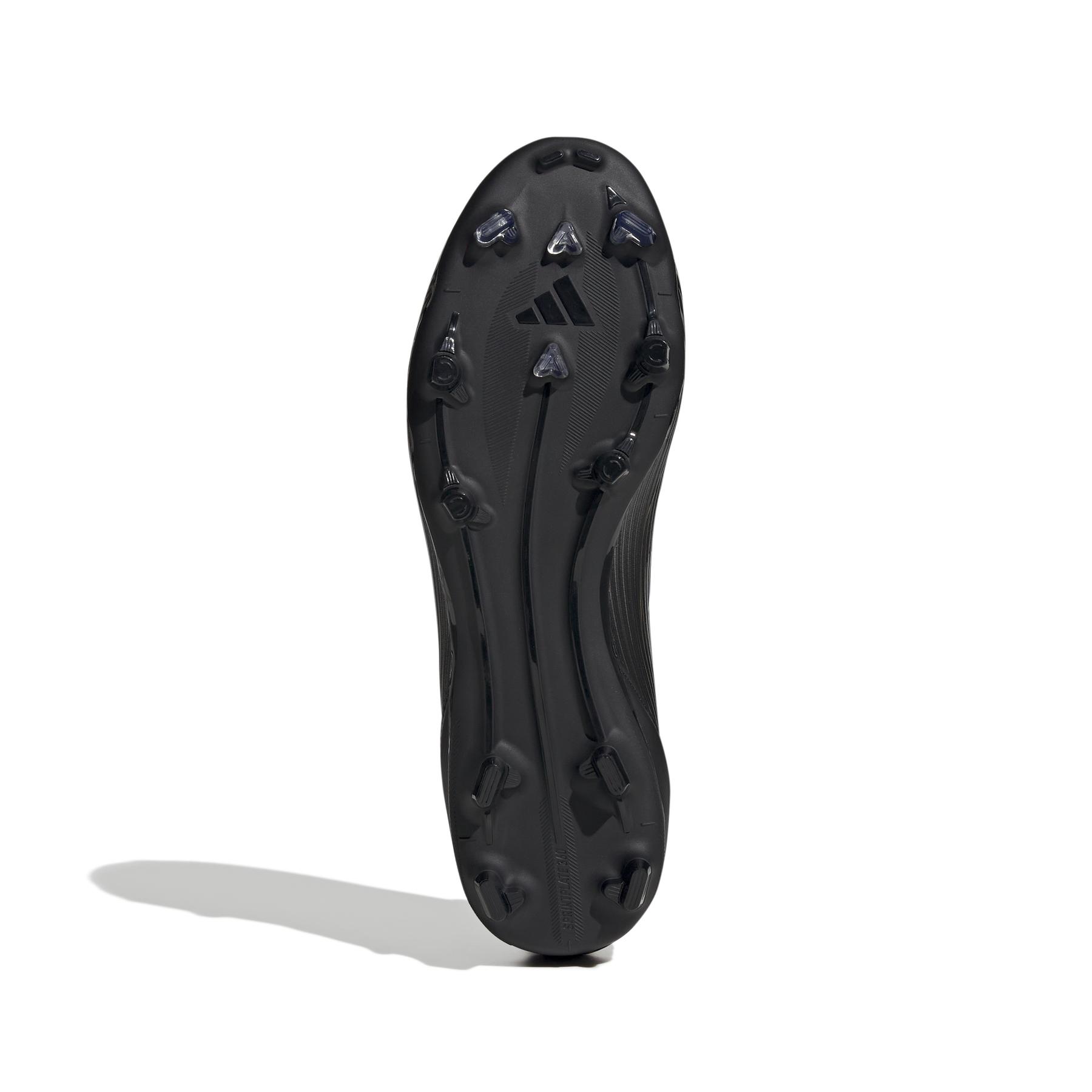 product/a/d/adidas_ie0609_3_footwear_photography_bottom_view_white.jpg