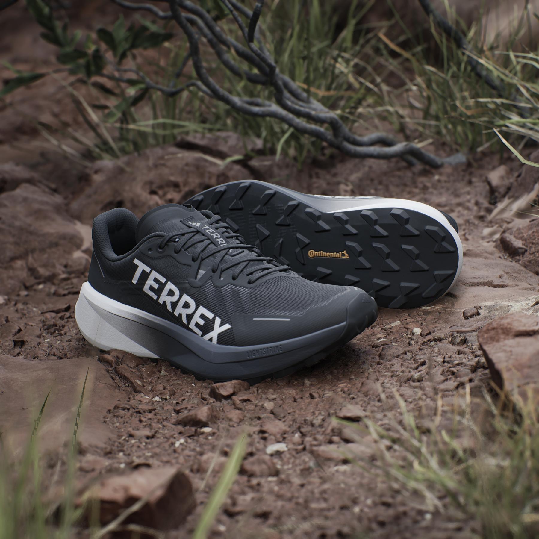 product/a/d/adidas_ie0813_21_footwear_photography_heromrktng_view_8.jpg