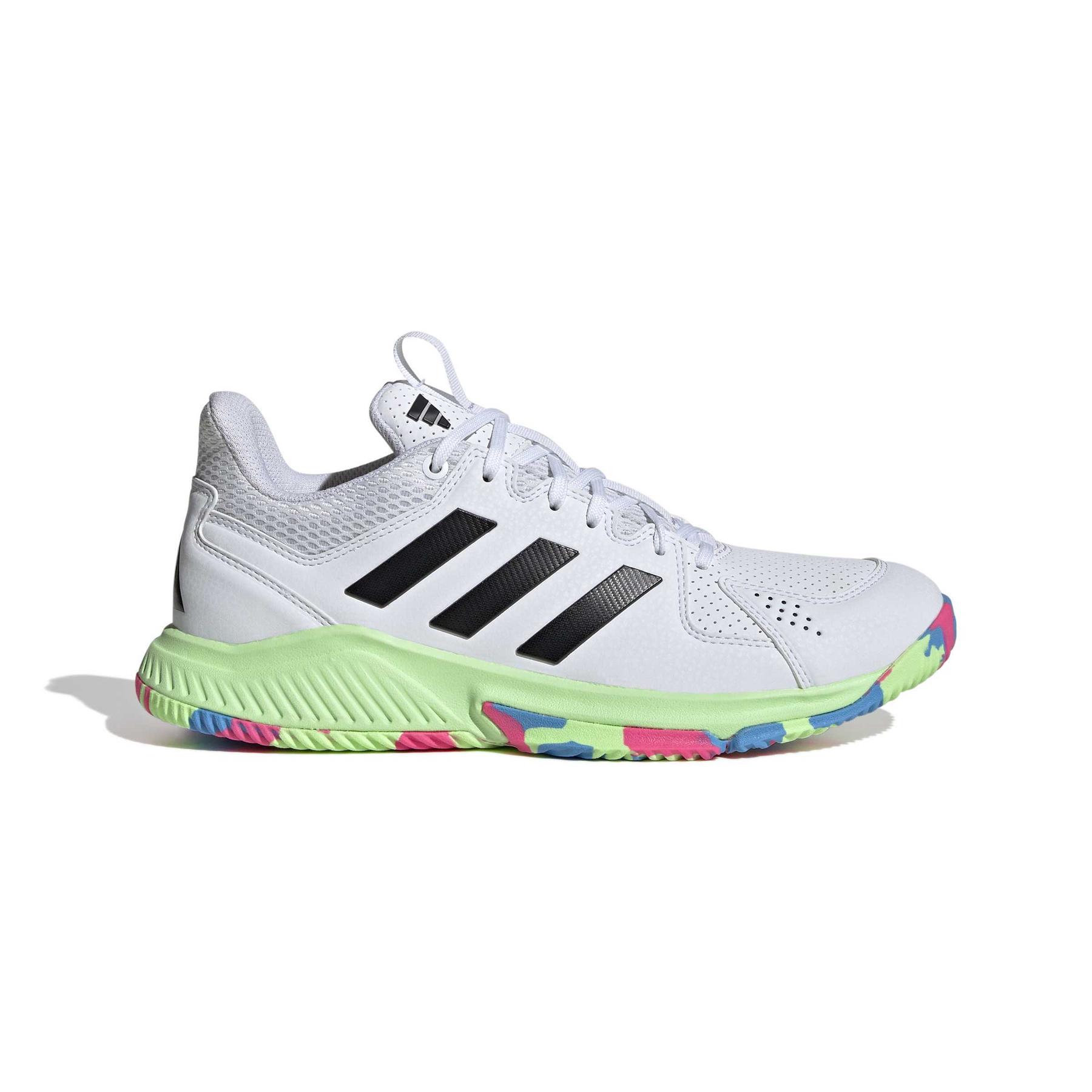 product/a/d/adidas_ie0840_1_footwear_photography_side_lateral_center_view_white-nw091625.jpg