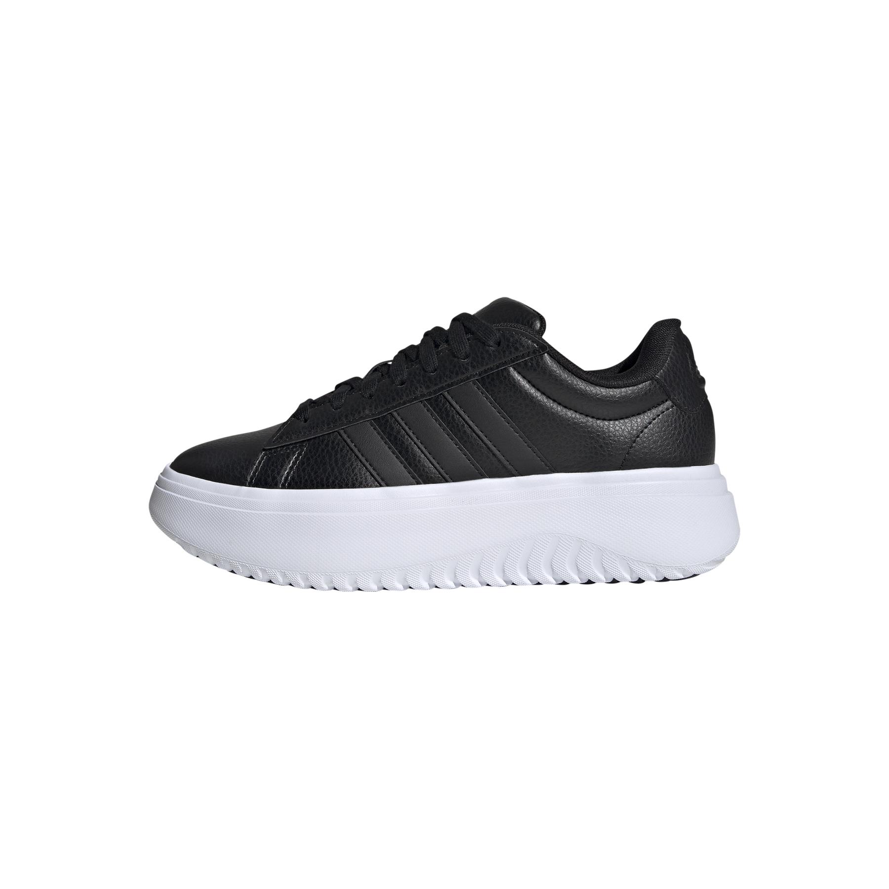 product/a/d/adidas_ie1093_12_footwear_photography_left_side_center_lateral_view_white.jpg