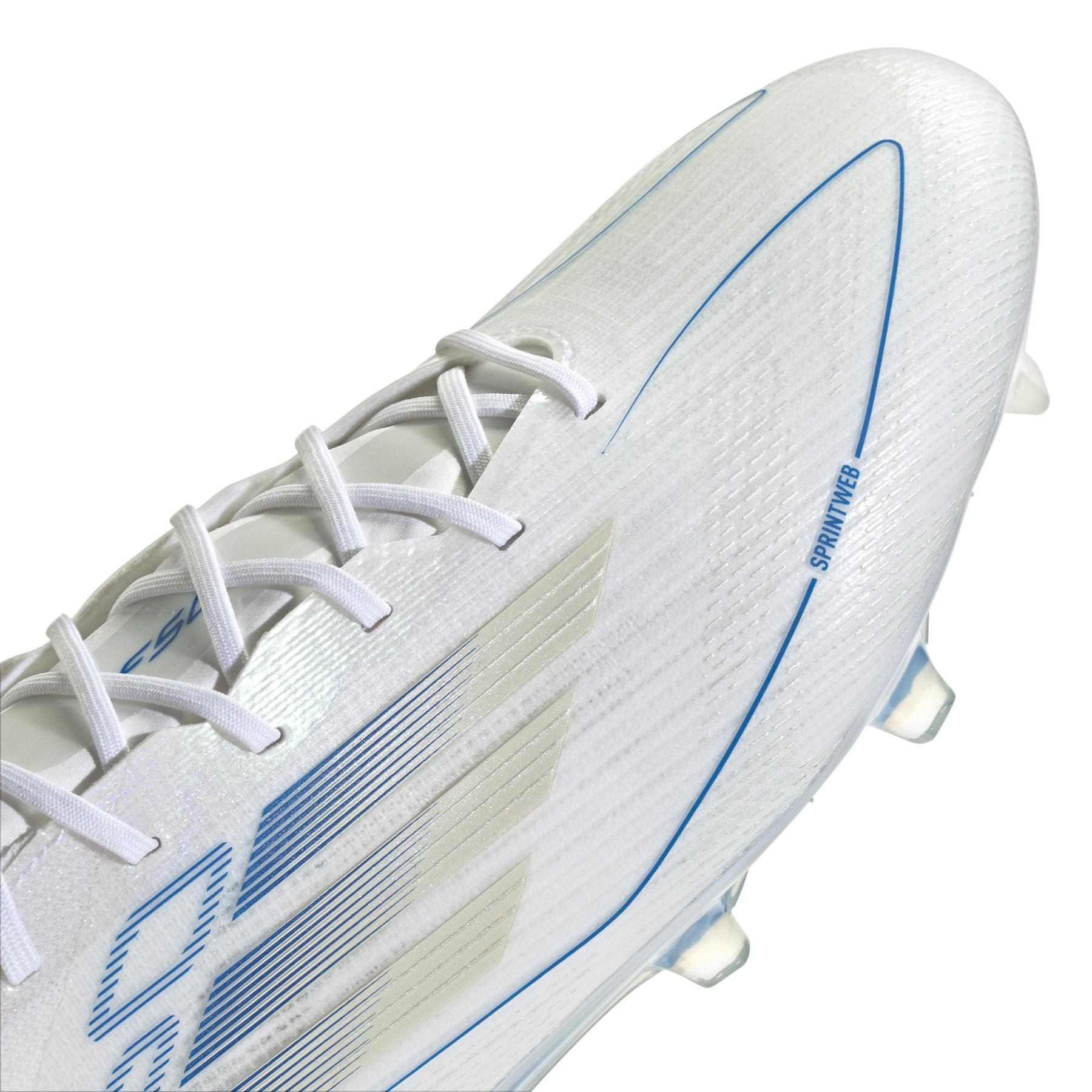 product/a/d/adidas_ie1204_7_footwear_photography_detail_view_1_white.jpg