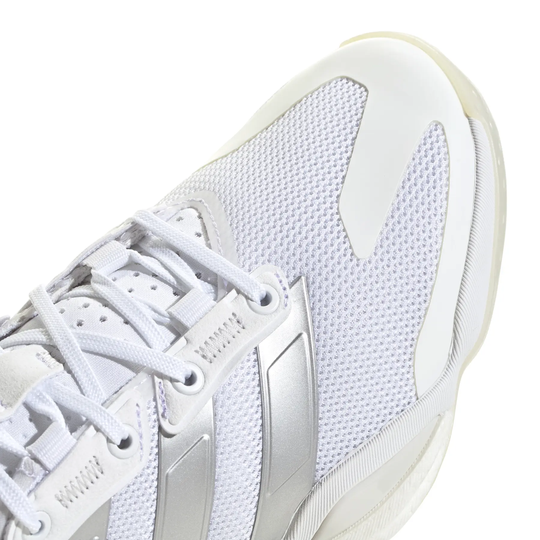product/a/d/adidas_ie3584_9_footwear_photography_detail_view_2_white-nw100424.jpg