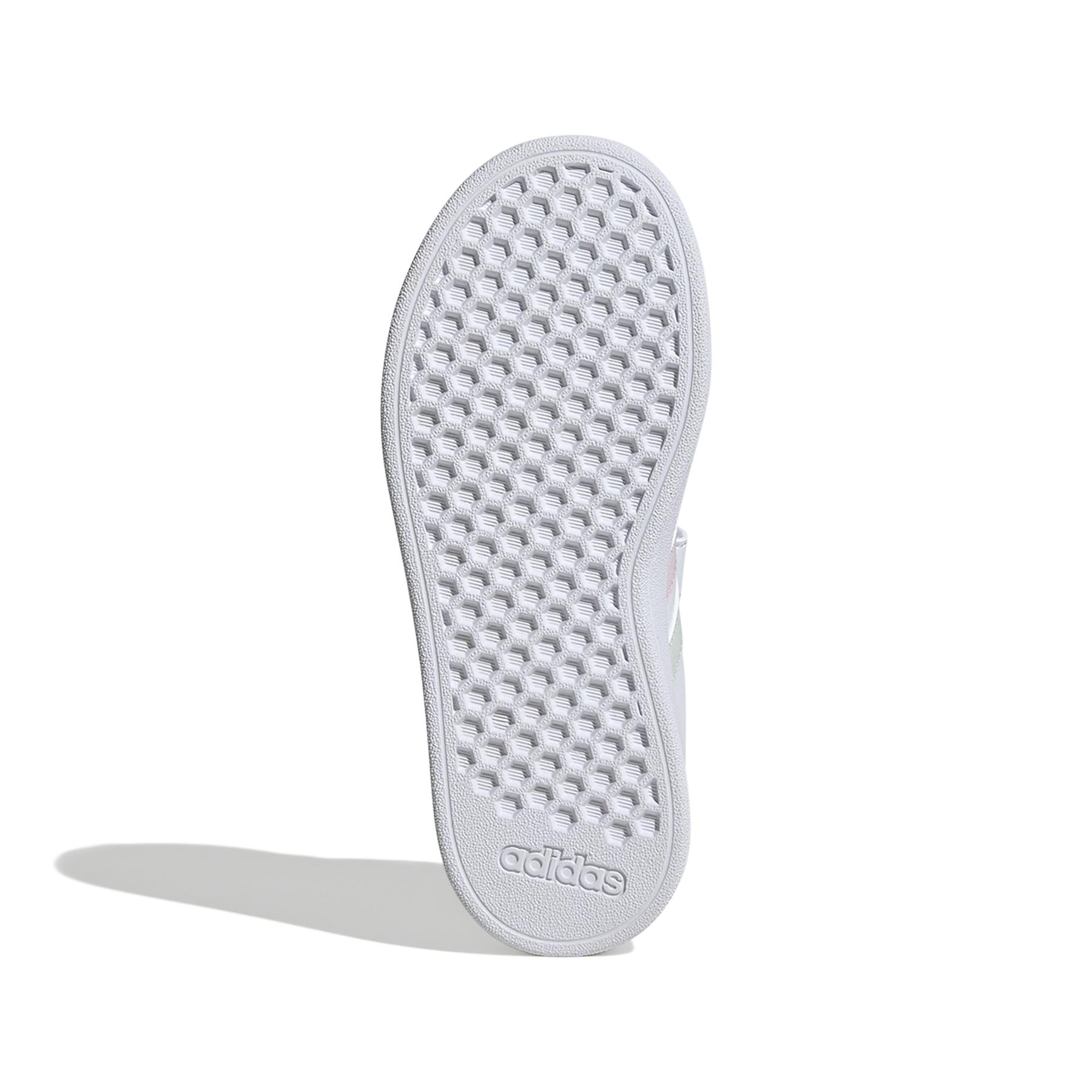 product/a/d/adidas_ie5993_4_footwear_photography_bottom_view_white.jpg