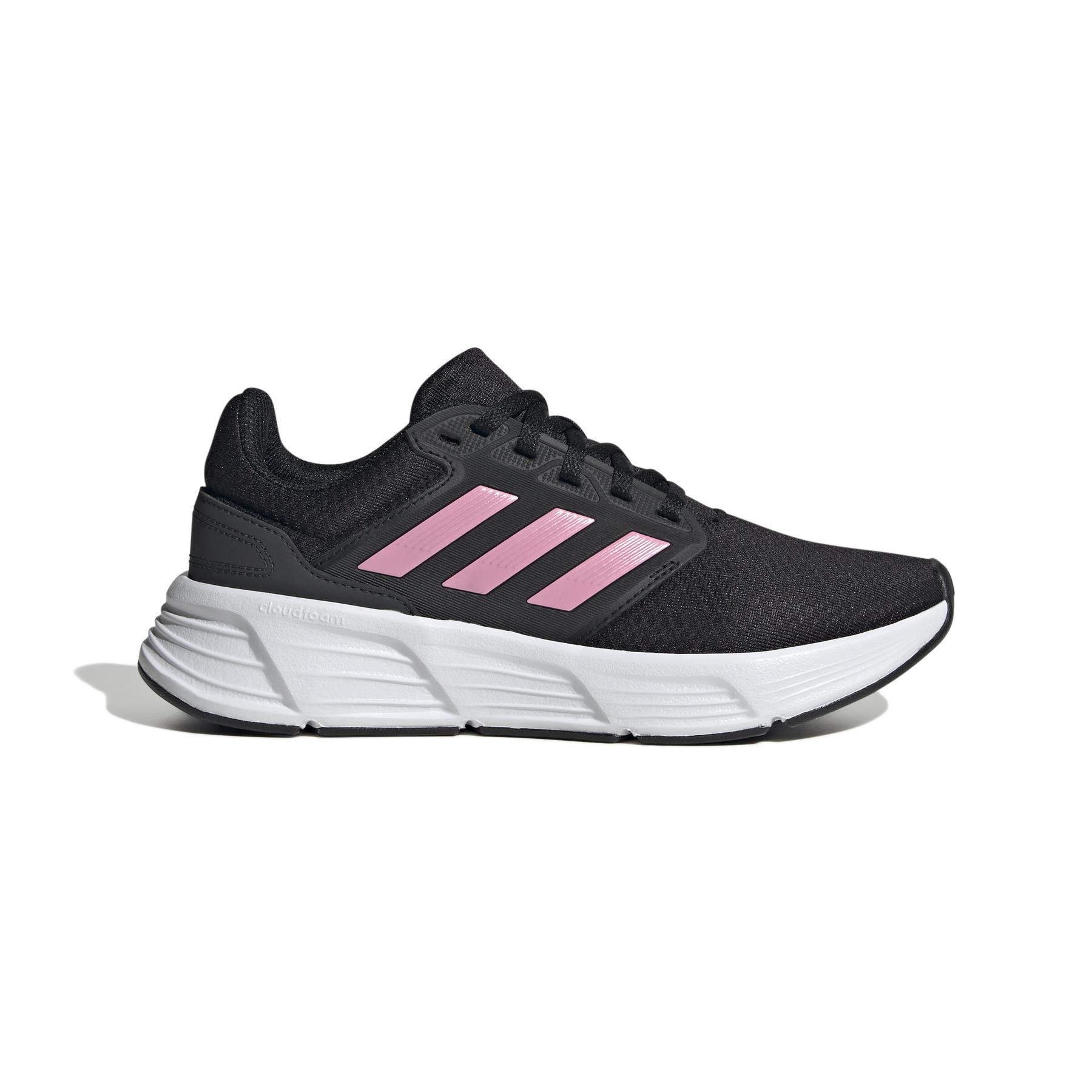 product/a/d/adidas_ie8149_1_footwear_photography_side_lateral_center_view_white.jpg