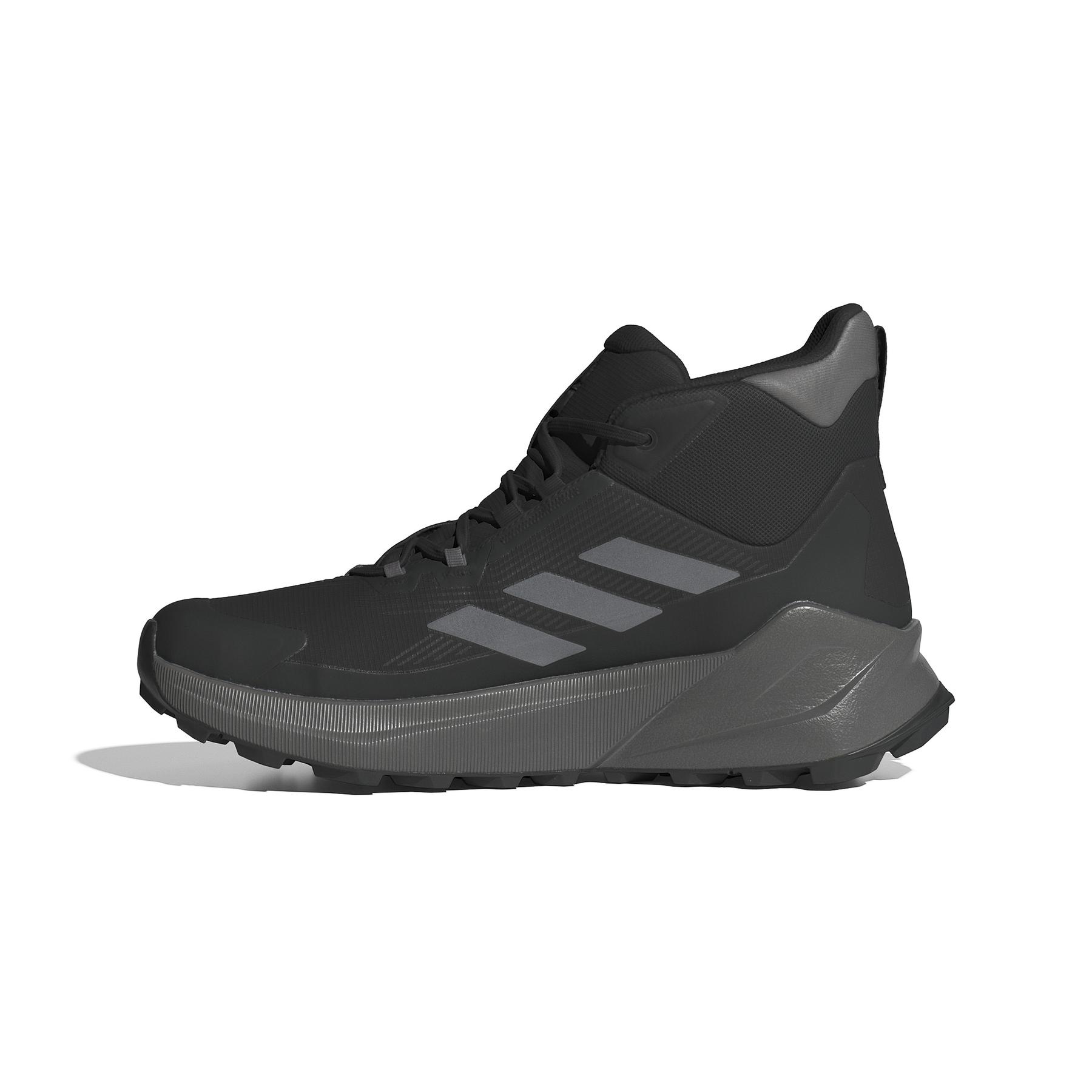 product/a/d/adidas_ie9062_5_footwear_photography_side_medial_center_view_white.jpg