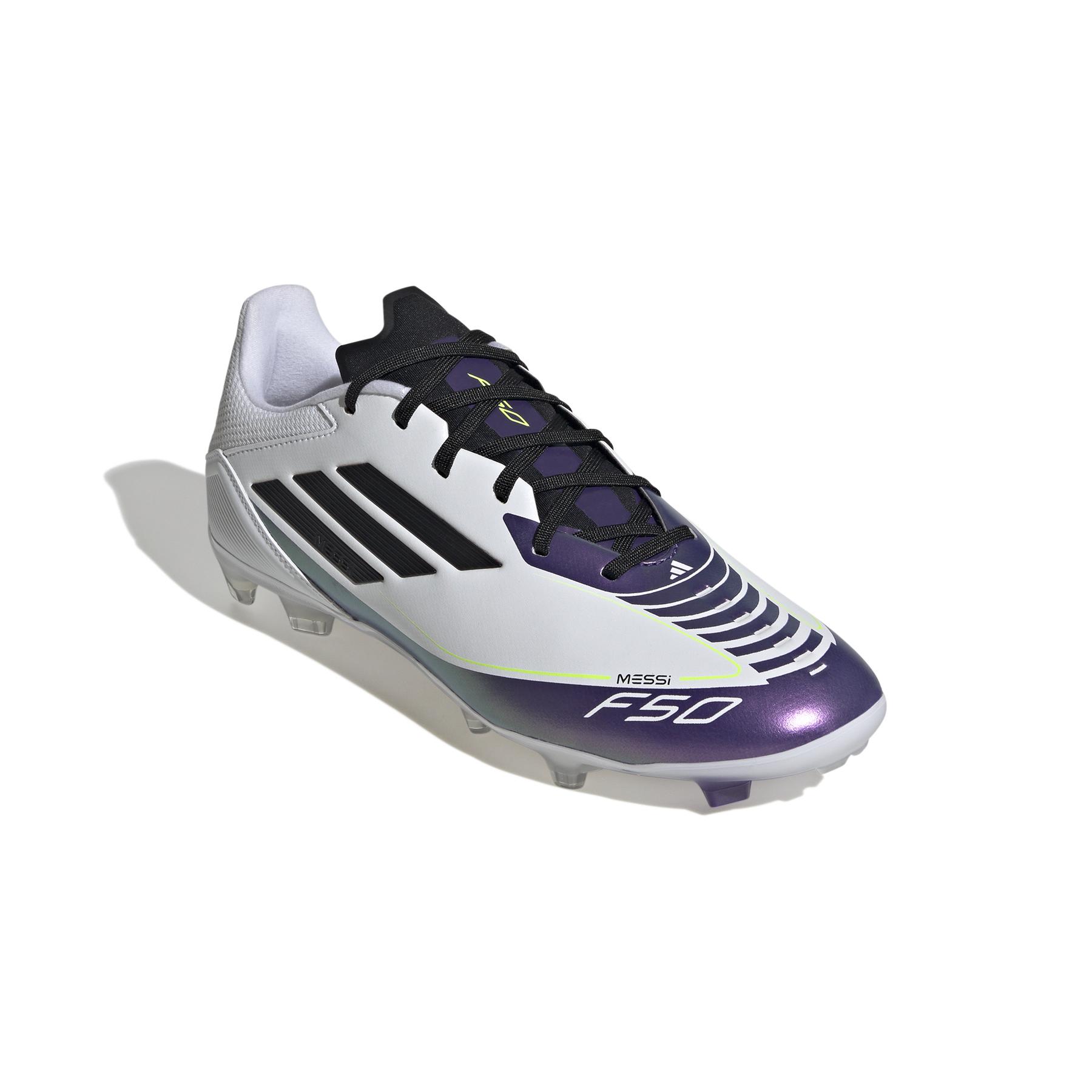 product/a/d/adidas_ie9073_5_footwear_photography_front_lateral_top_view_white.jpg