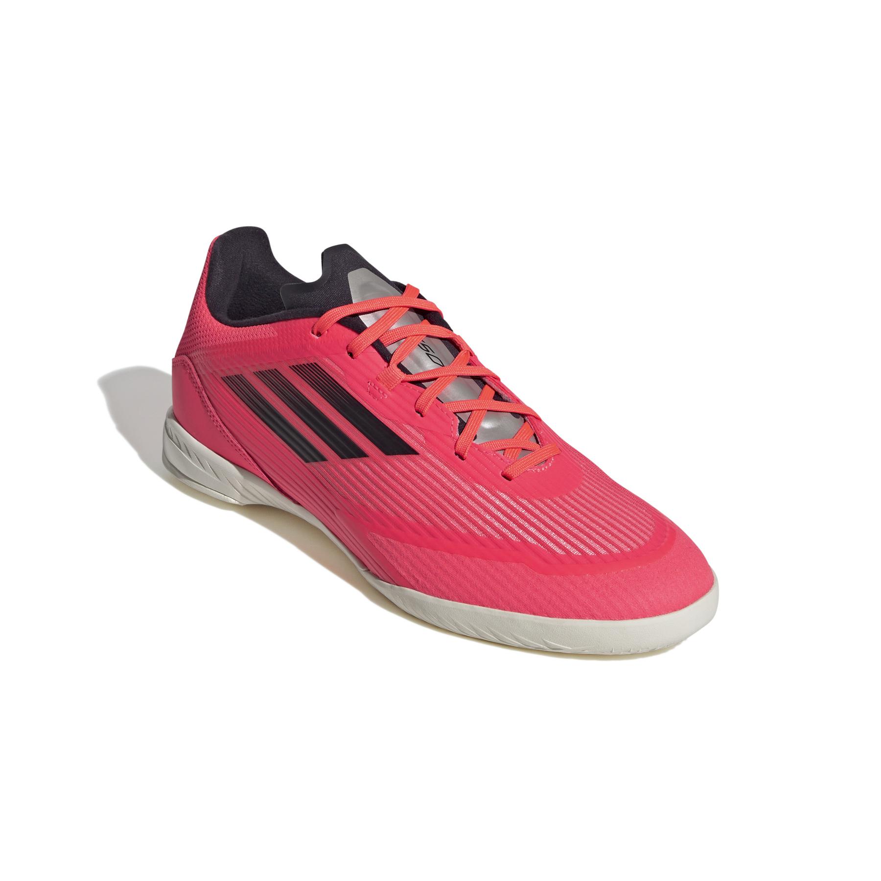 product/a/d/adidas_if1331_5_footwear_photography_front_lateral_top_view_white.jpg