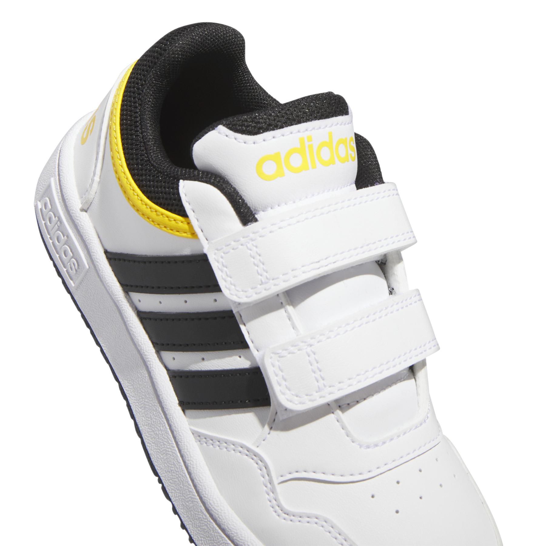 product/a/d/adidas_if5316_8_footwear_photography_detail_view_1_white.jpg
