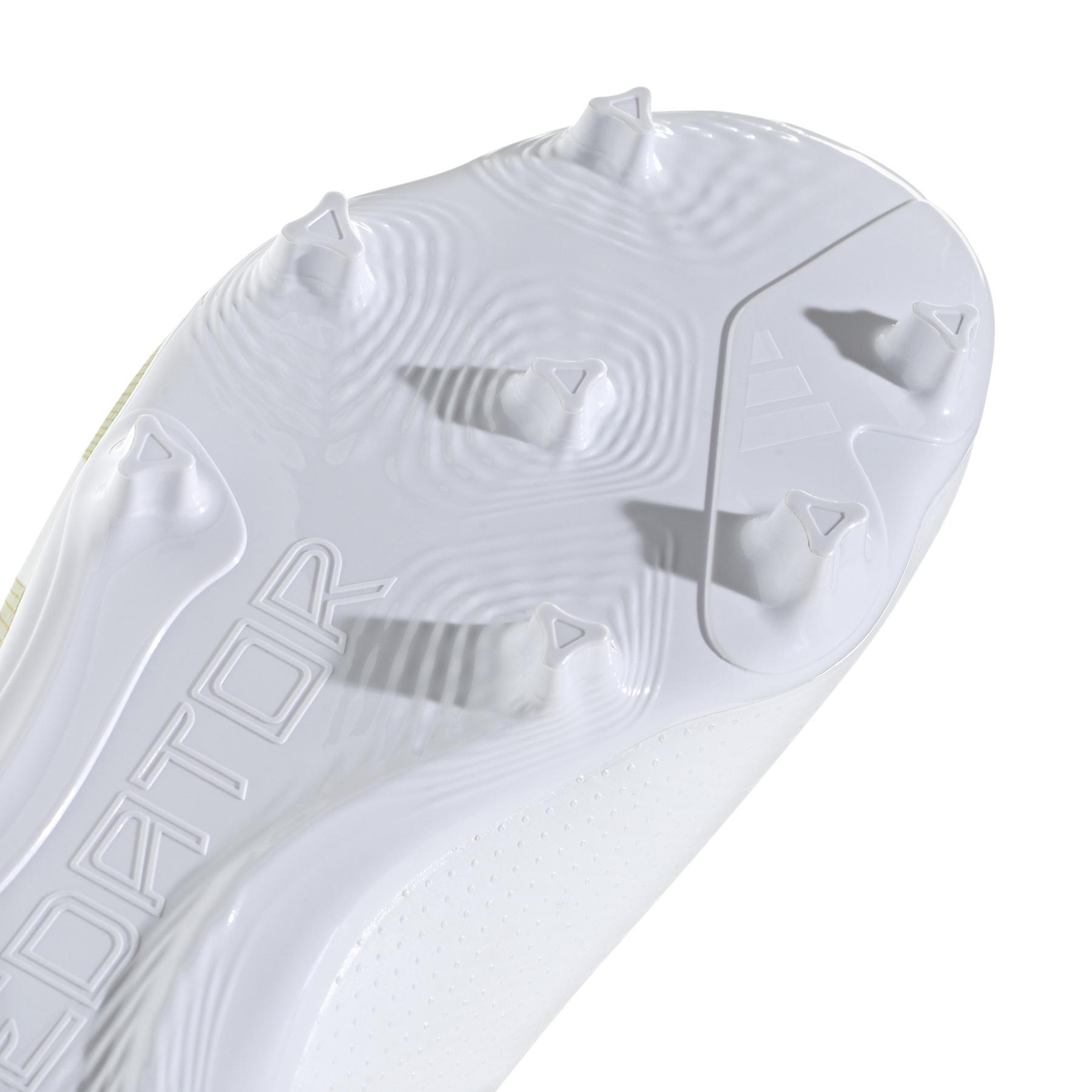 product/a/d/adidas_if6355_7_footwear_photography_detail_view_1_white.jpg