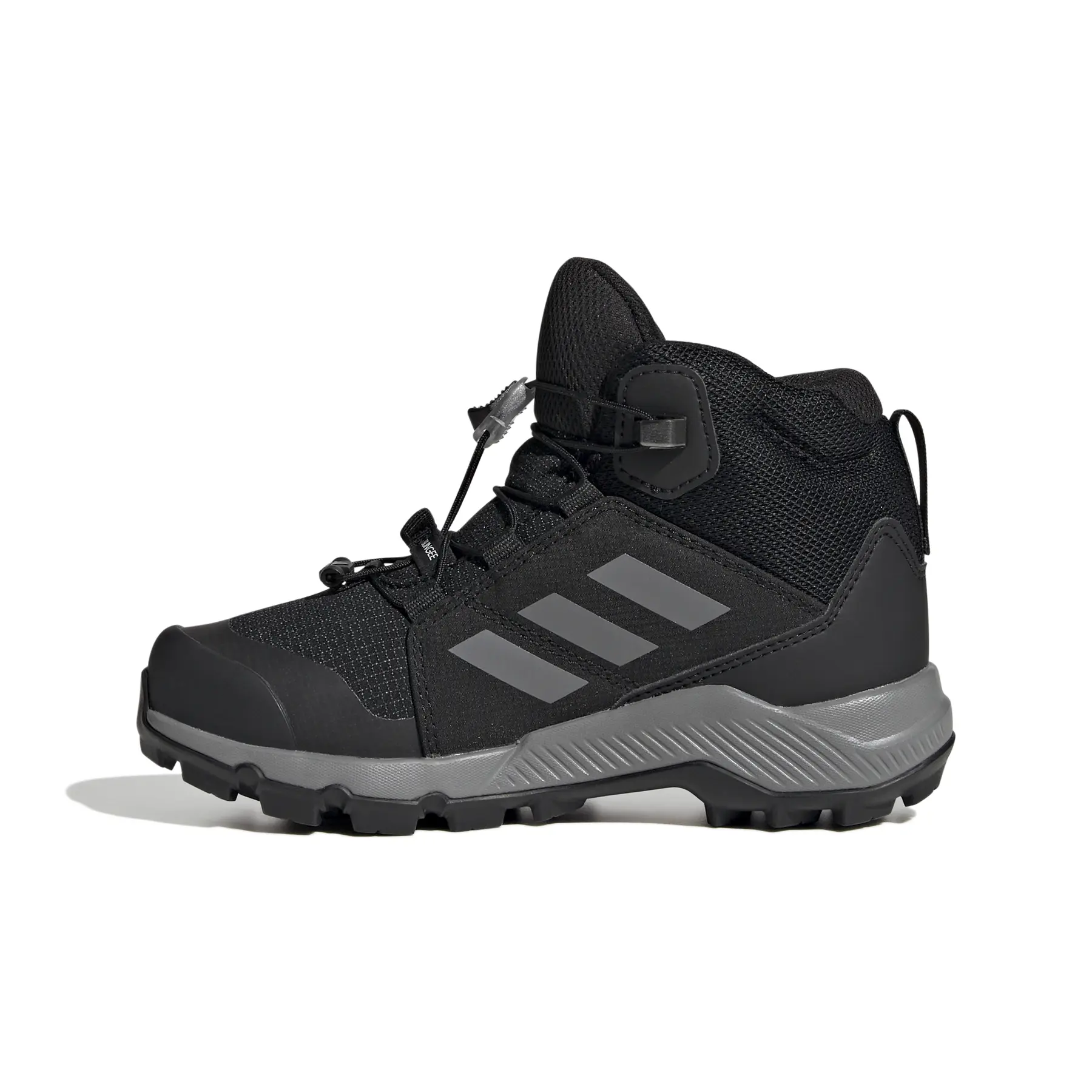 product/a/d/adidas_if7522_5_footwear_photography_side_medial_center_view_white.jpg