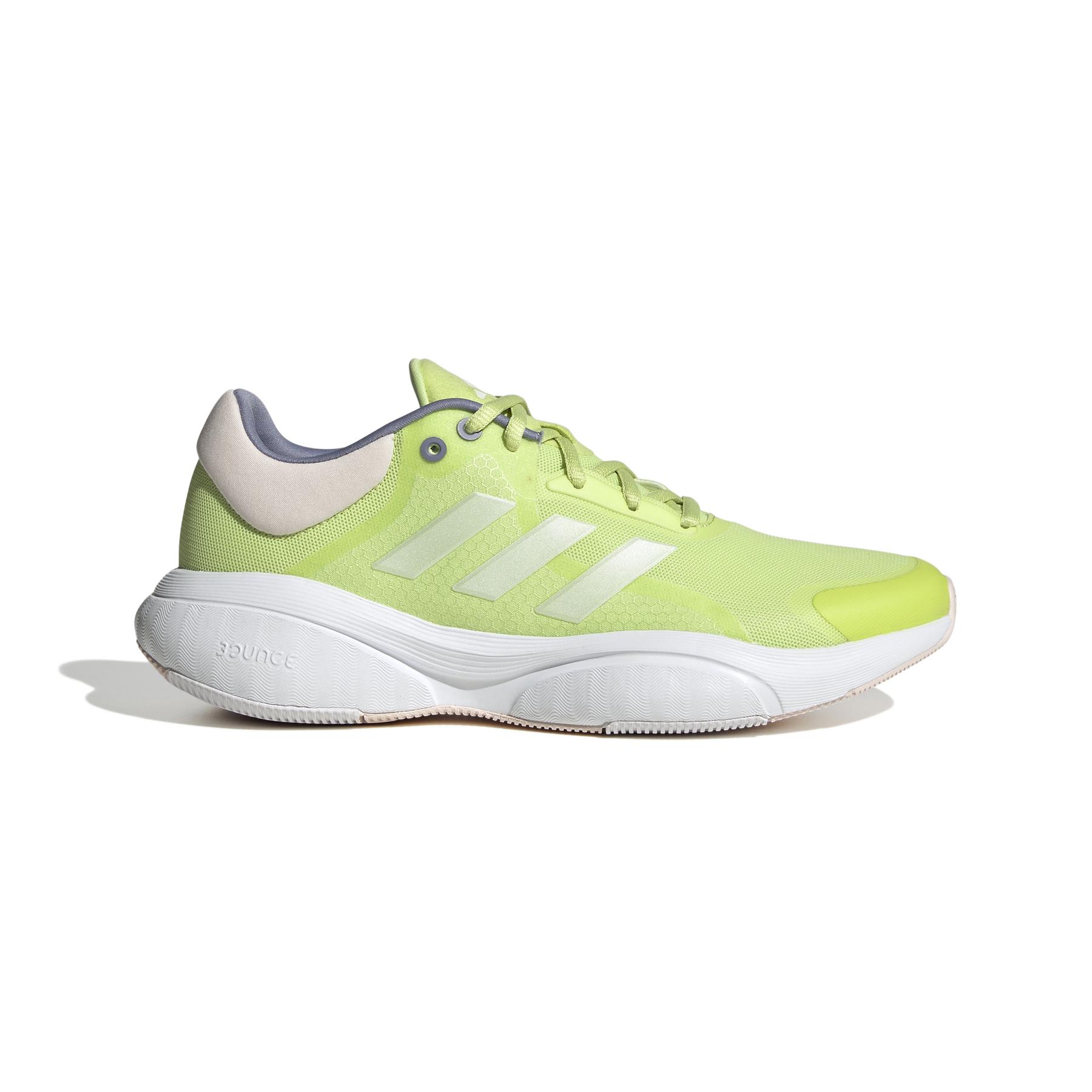 product/a/d/adidas_ig0331_1_footwear_photography_side_lateral_center_view_white-nw091625.jpg