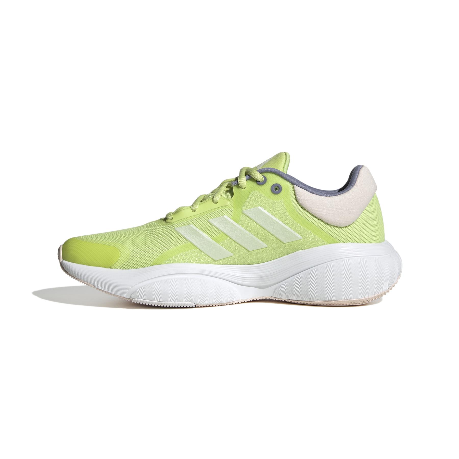 product/a/d/adidas_ig0331_5_footwear_photography_side_medial_center_view_white-nw091625.jpg