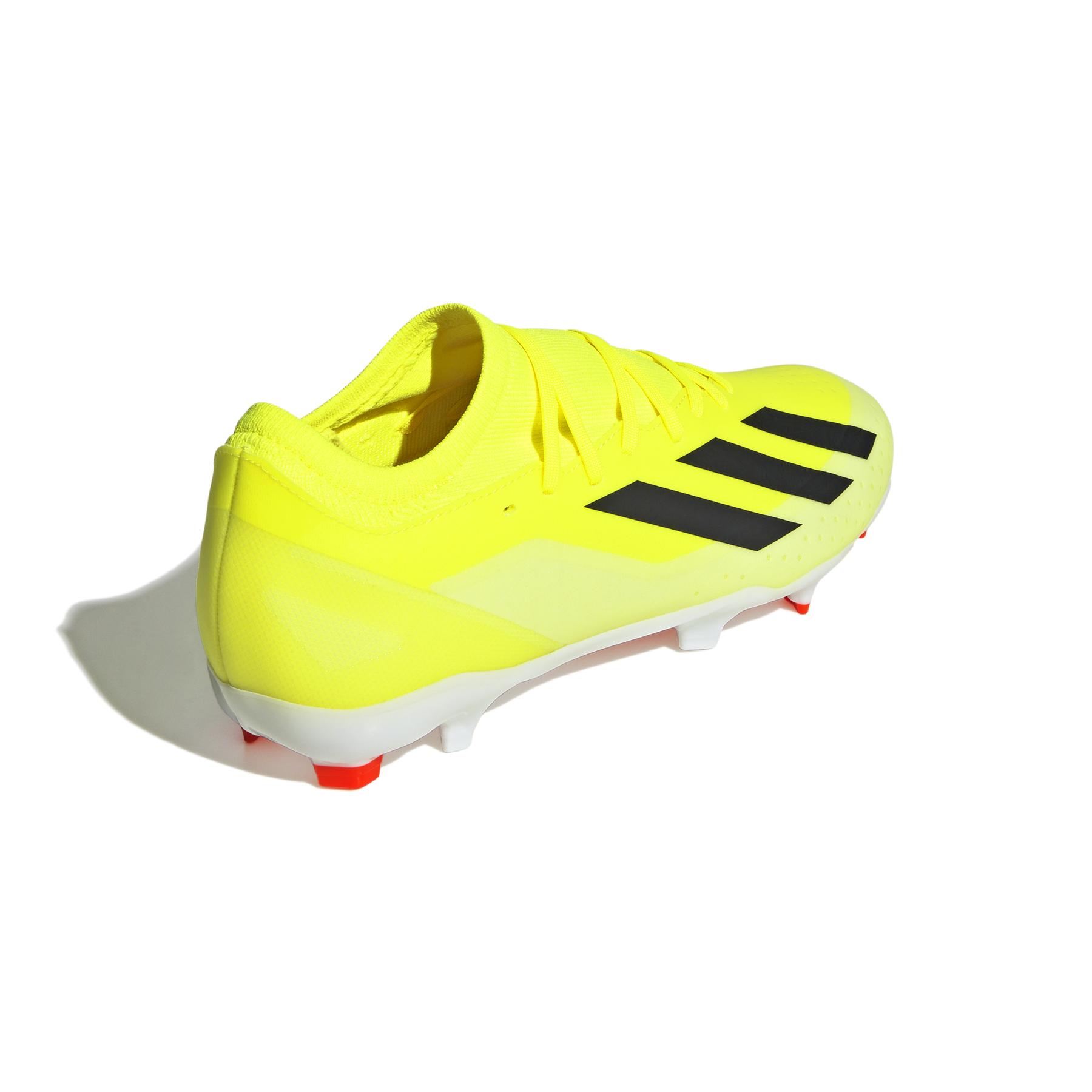 product/a/d/adidas_ig0605_6_footwear_photography_back_lateral_top_view_white-new0201.jpg