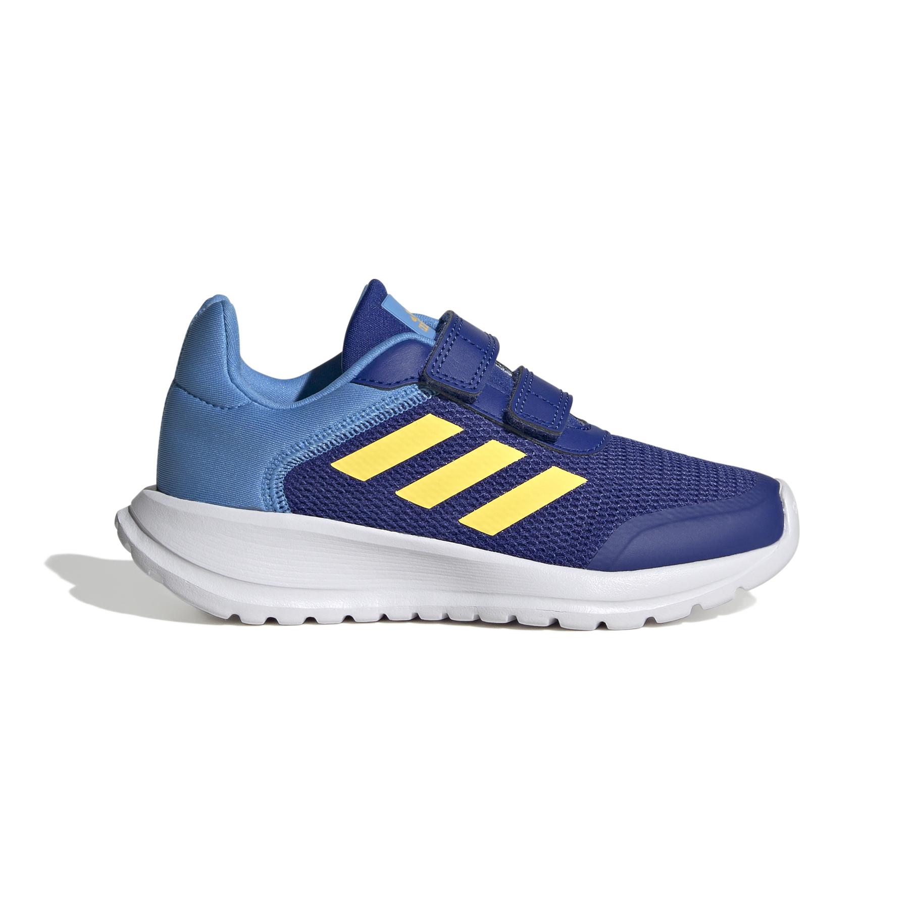 product/a/d/adidas_ig1236_1_footwear_photography_side_lateral_center_view_white.jpg