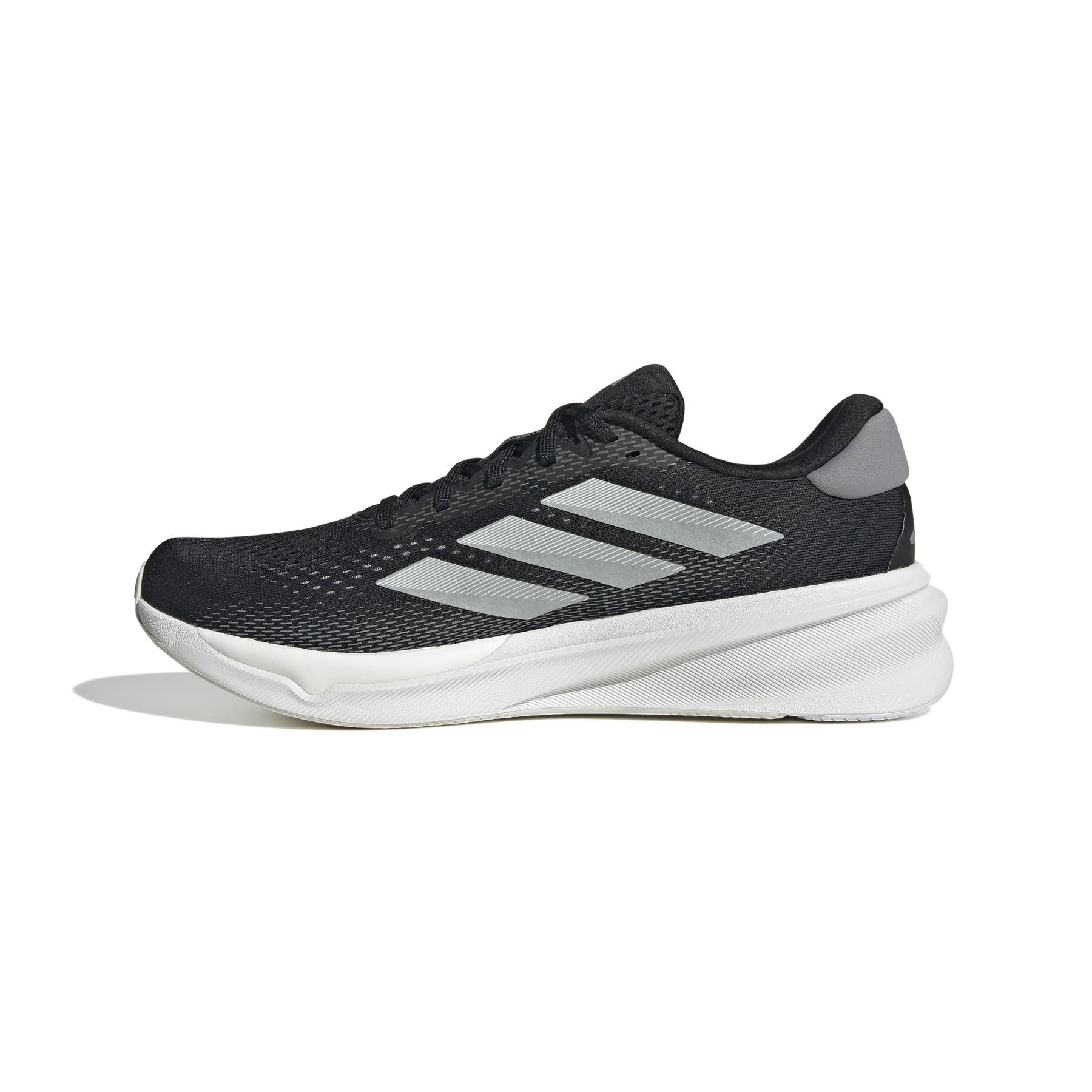 product/a/d/adidas_ig2169_5_footwear_photography_side_medial_center_view_white-nw091625.jpg