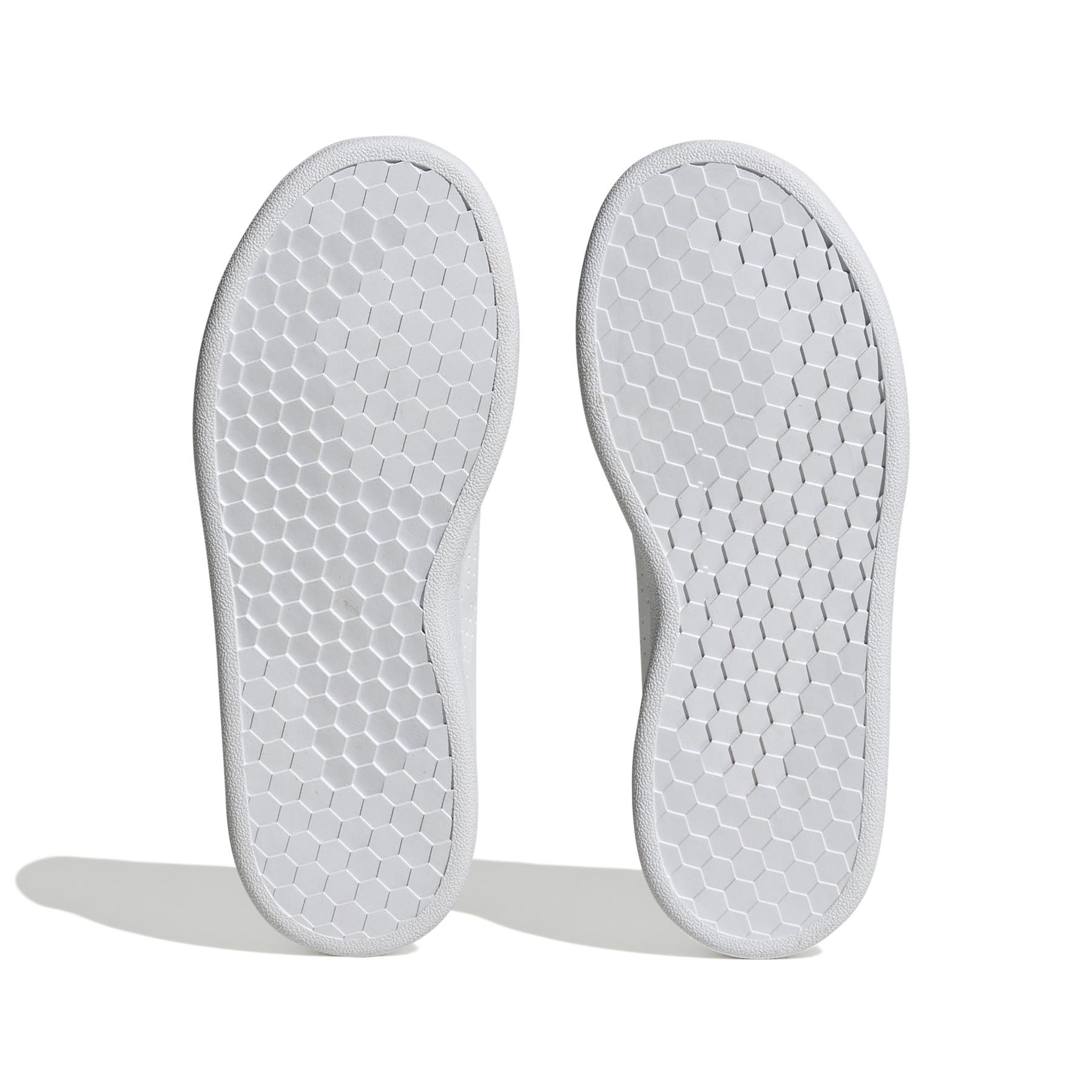 product/a/d/adidas_ig2511_4_footwear_photography_bottom_view_white.jpg