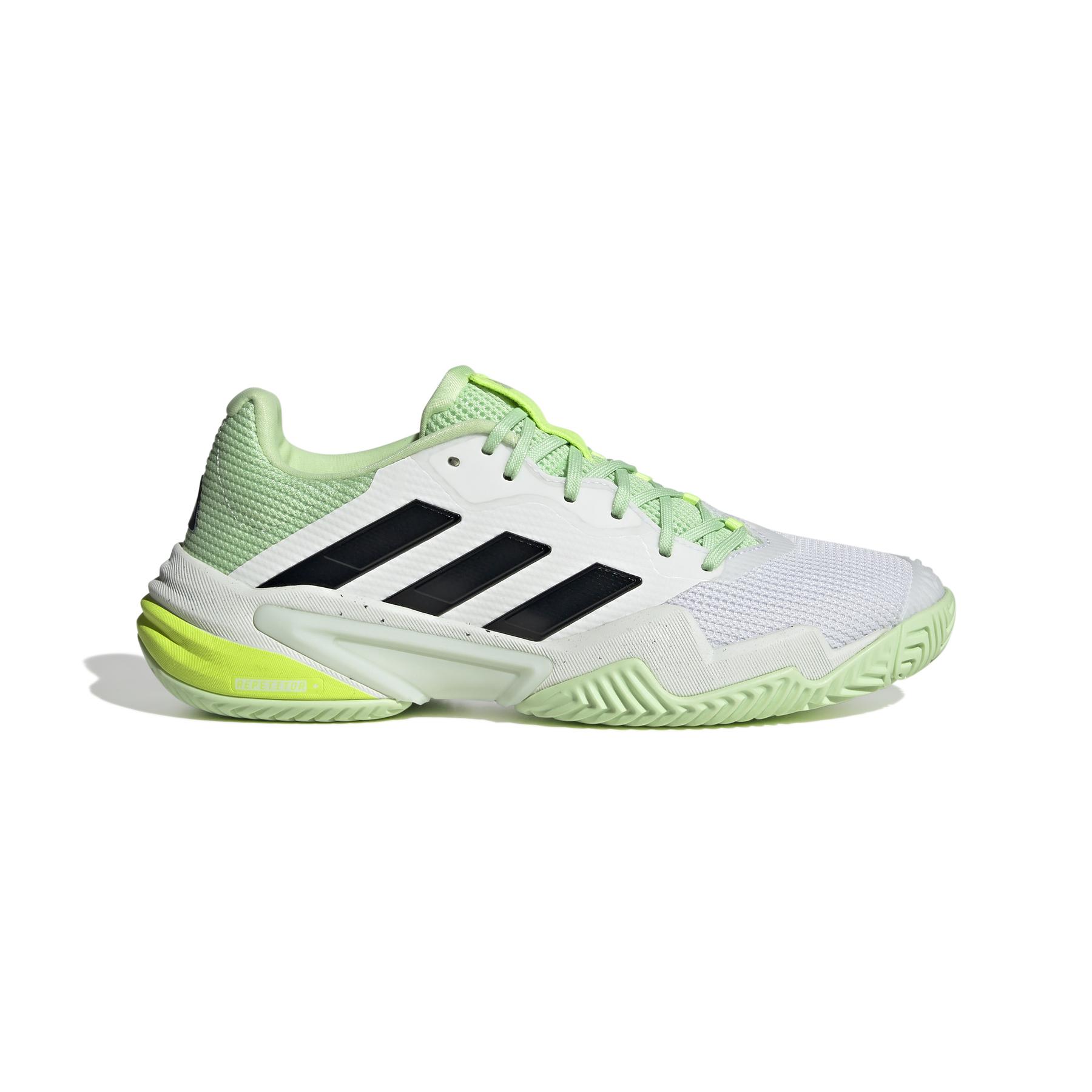 product/a/d/adidas_ig3114_1_footwear_photography_side_lateral_center_view_white-nw040824x.jpg