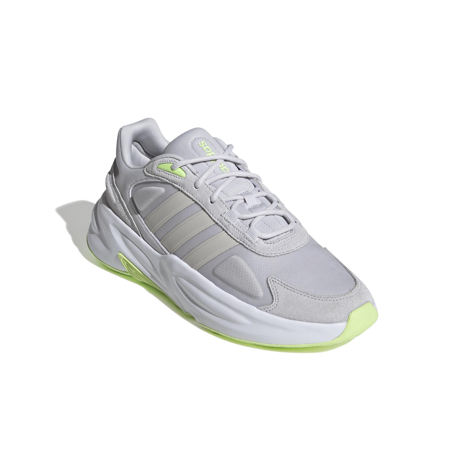 product/a/d/adidas_ig6393_6_footwear_photography_front_lateral_top_view_white.jpg
