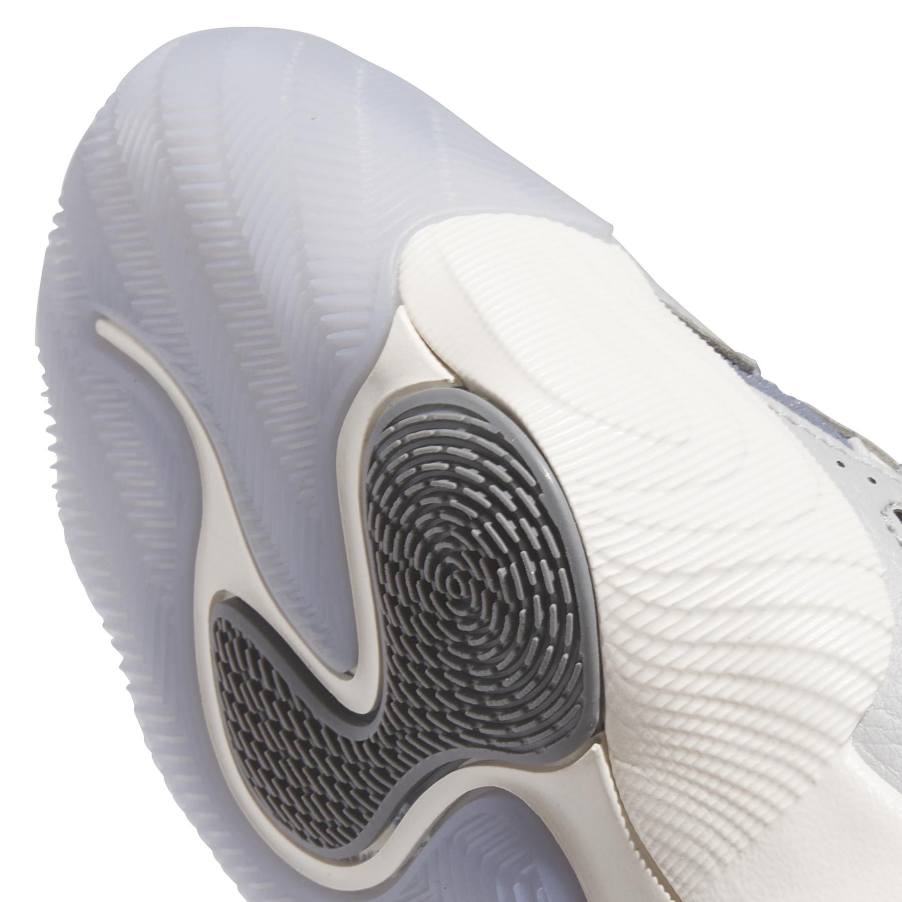 product/a/d/adidas_ig6692_8_footwear_photography_detail_view_1_white-nw110924.jpg