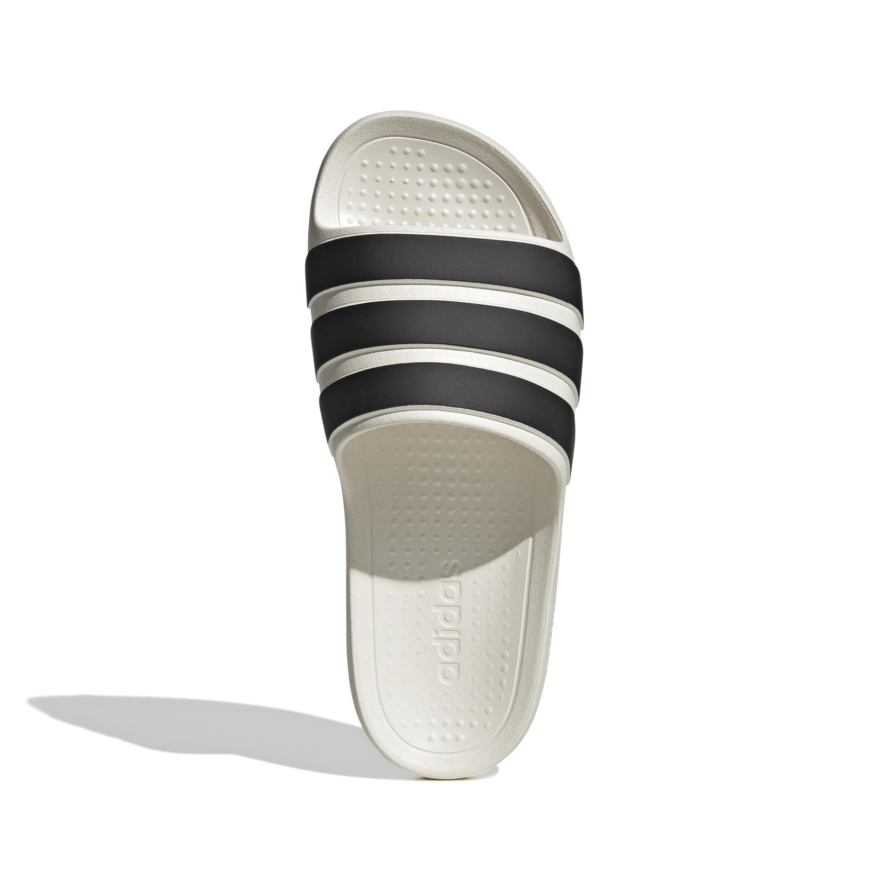 product/a/d/adidas_ig6858_3_footwear_photography_top_portrait_view_white.jpg