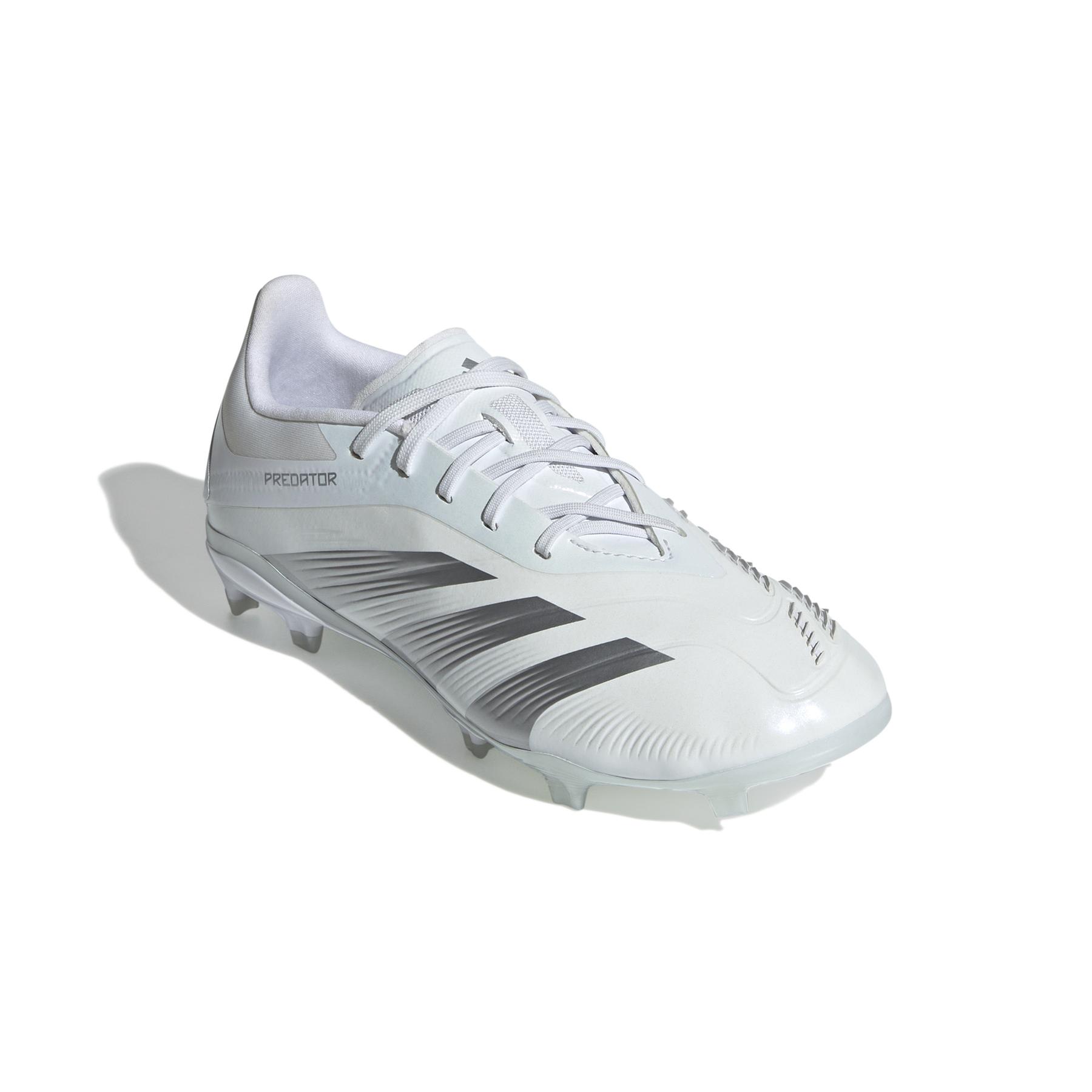product/a/d/adidas_ig7744_5_footwear_photography_front_lateral_top_view_white-030824.jpg