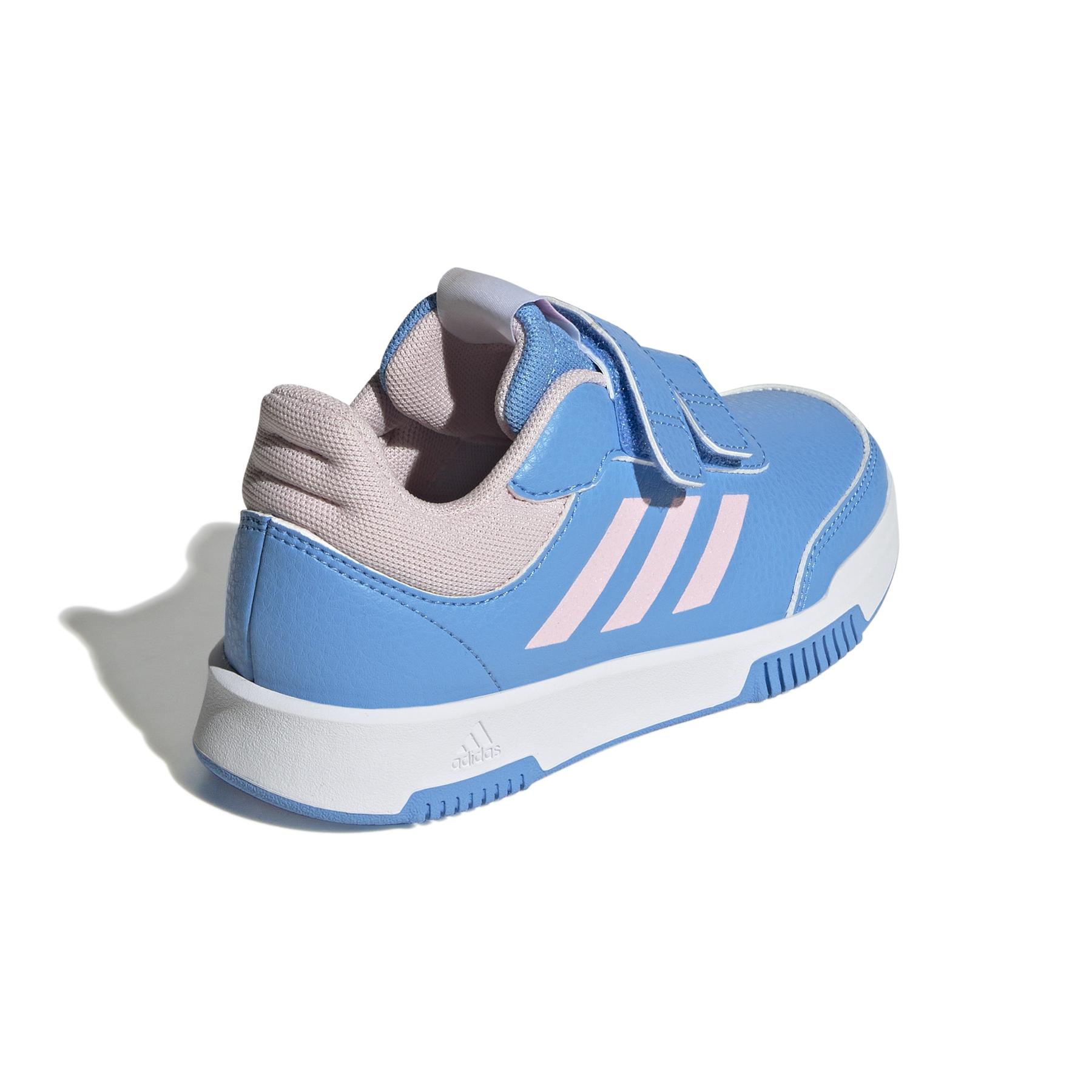 product/a/d/adidas_ig8582_7_footwear_photography_back_lateral_top_view_white.jpg