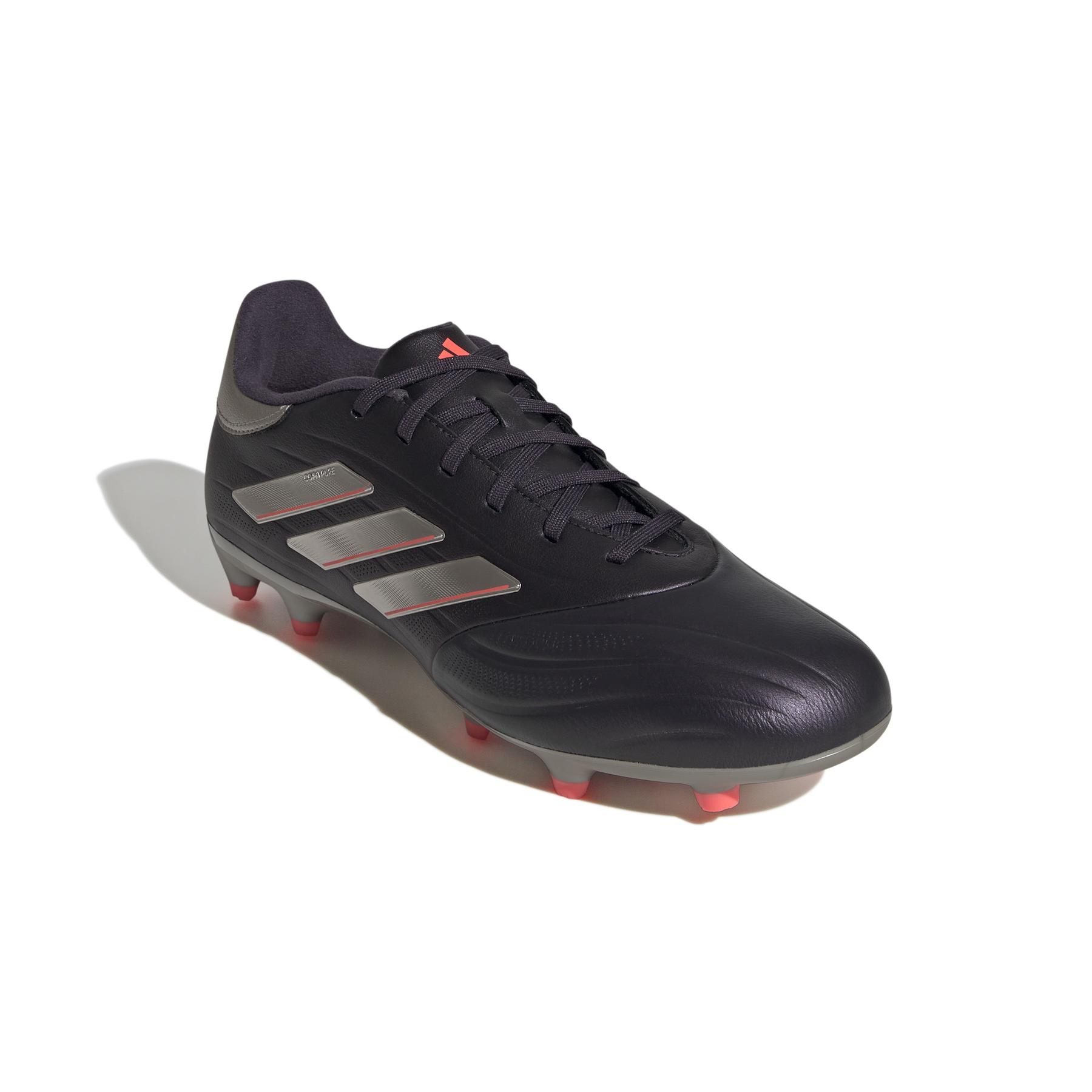 product/a/d/adidas_ig8716_5_footwear_photography_front_lateral_top_view_white.jpg